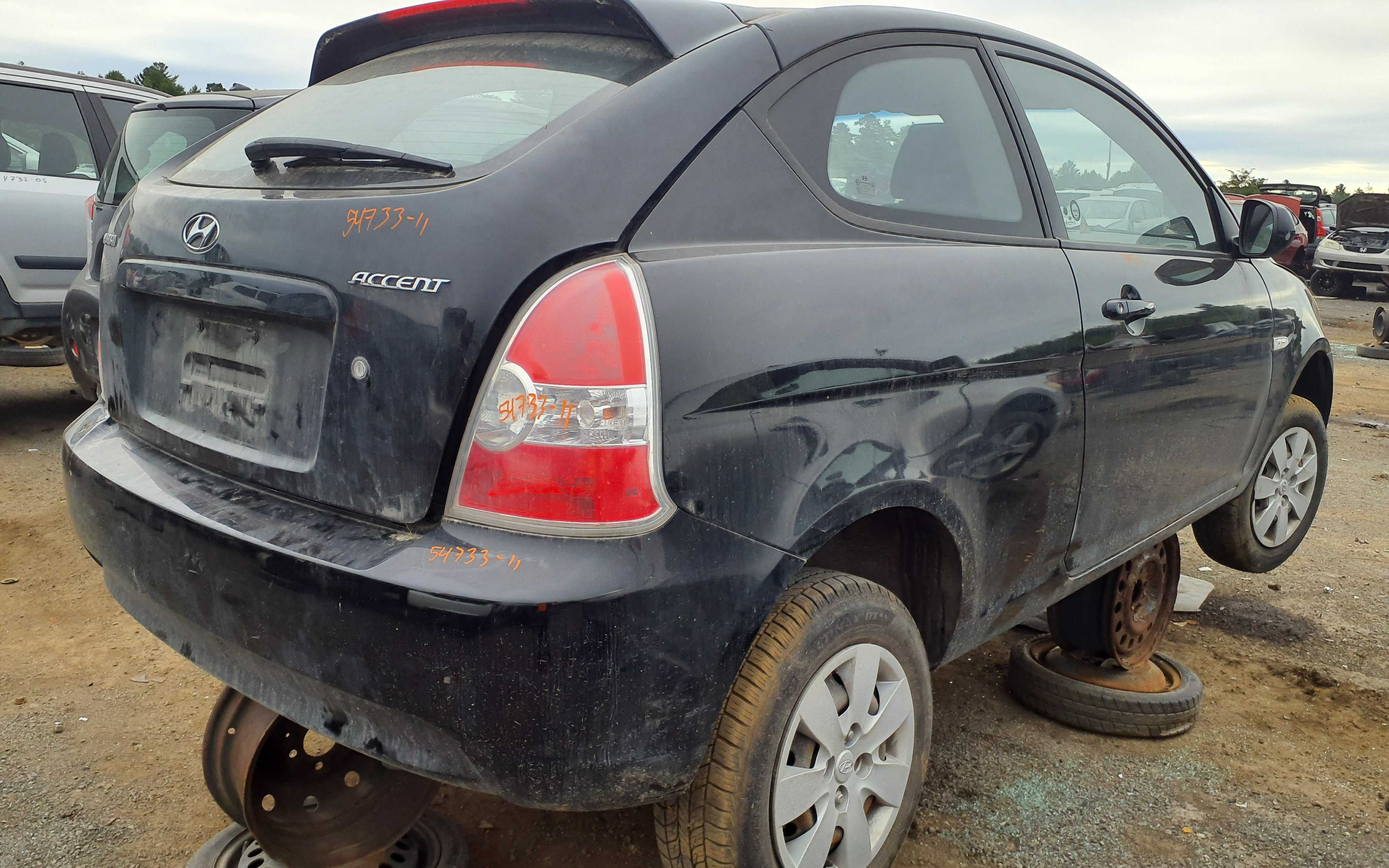 HYUNDAI ACCENT 2011