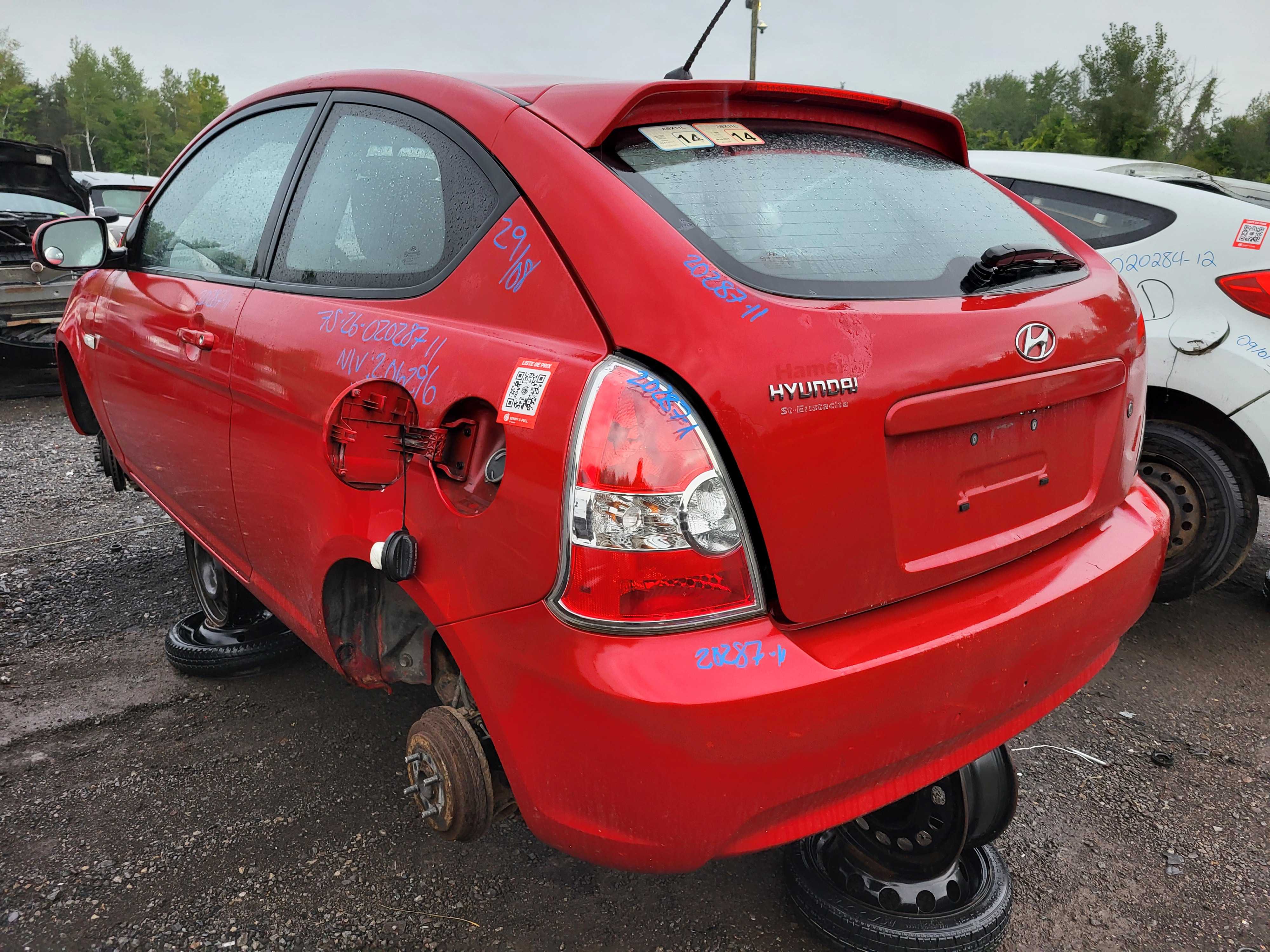 HYUNDAI ACCENT 2011