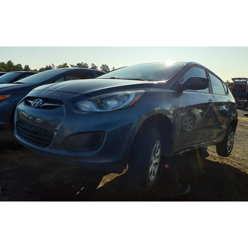 HYUNDAI ACCENT 2012