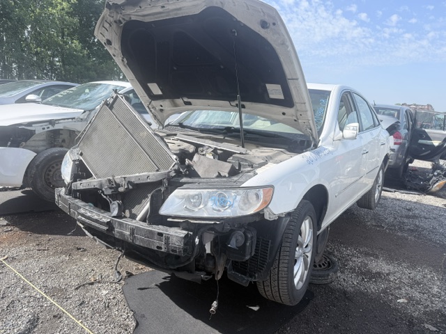HYUNDAI AZERA 2008