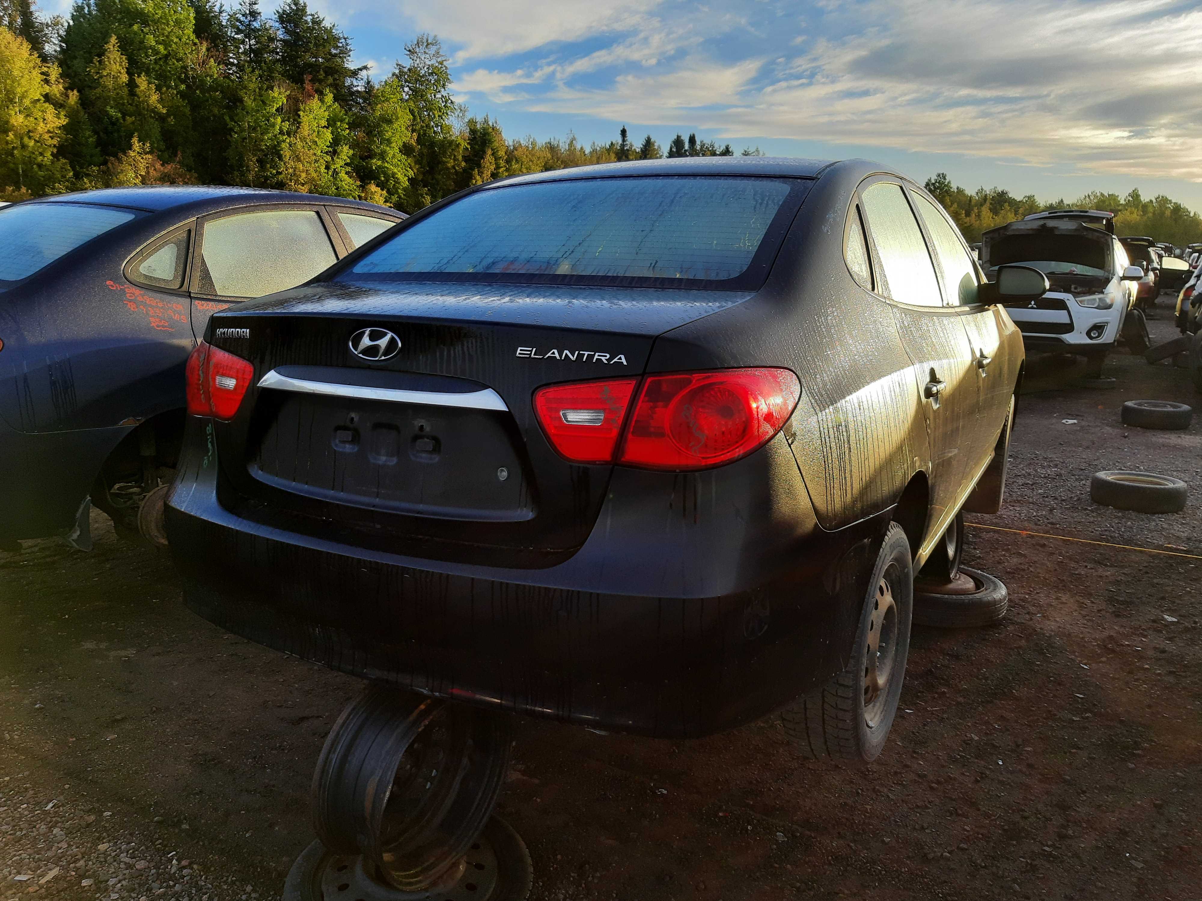 HYUNDAI ELANTRA 2010