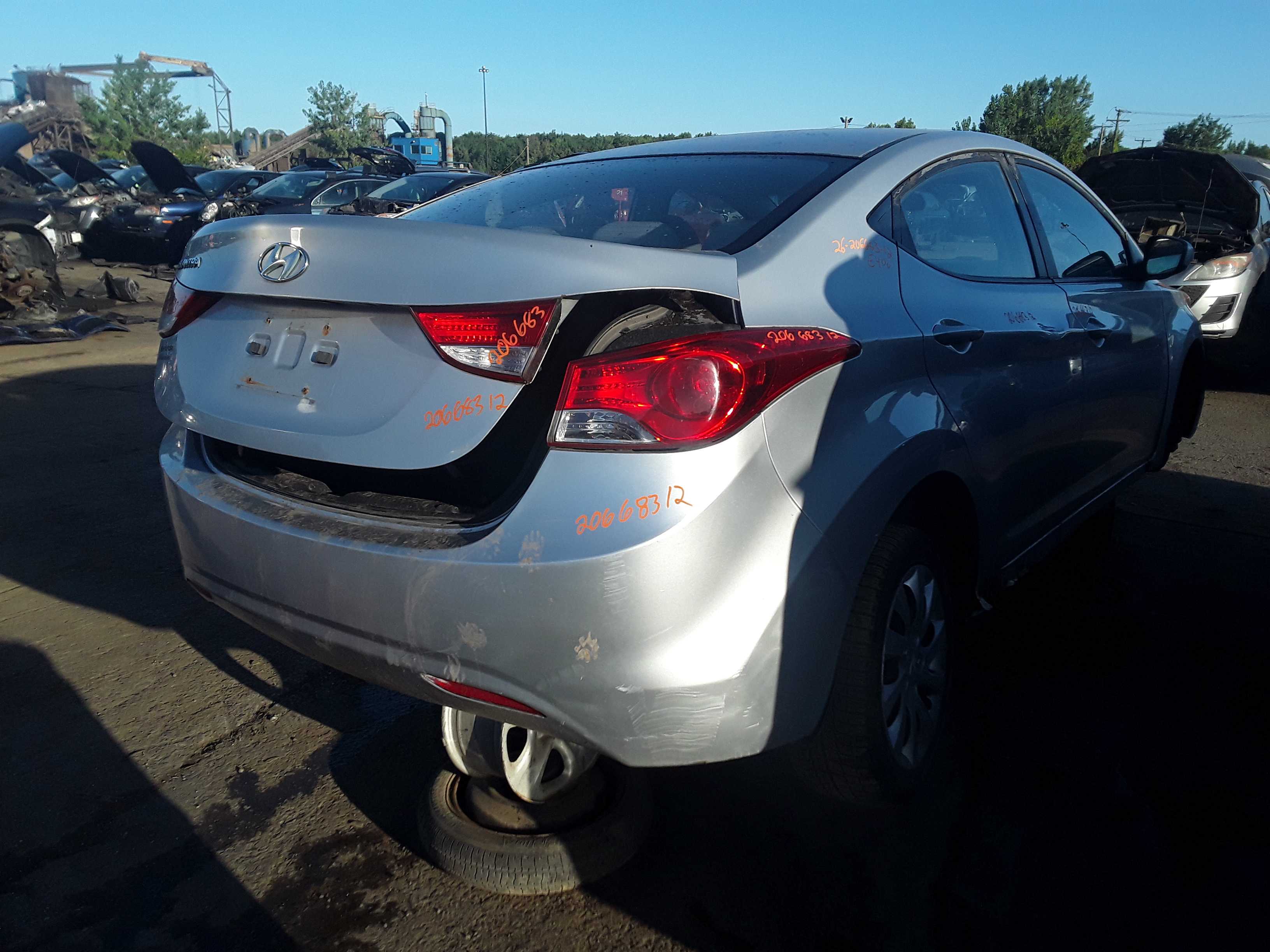 HYUNDAI ELANTRA 2012