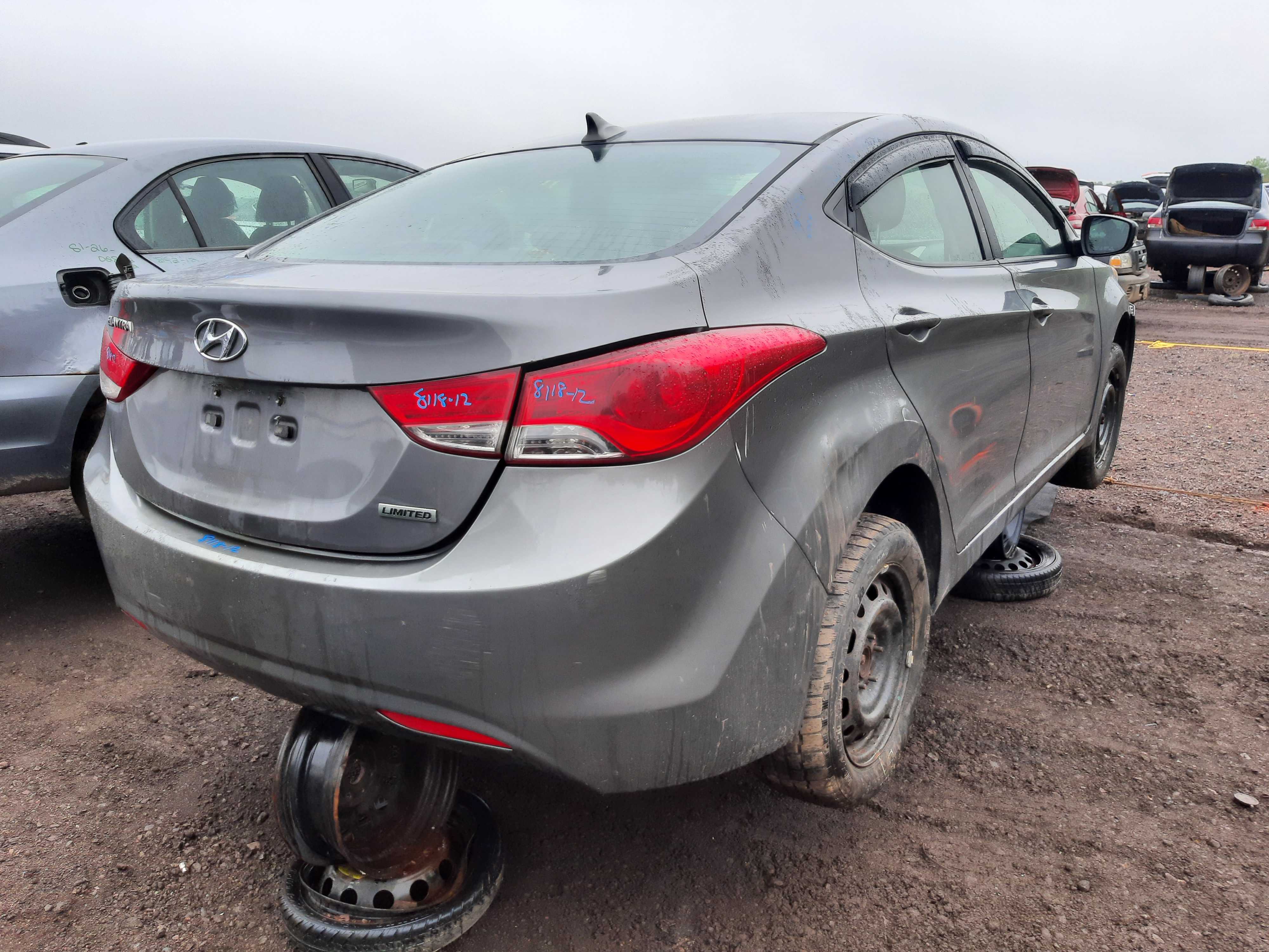 HYUNDAI ELANTRA 2012