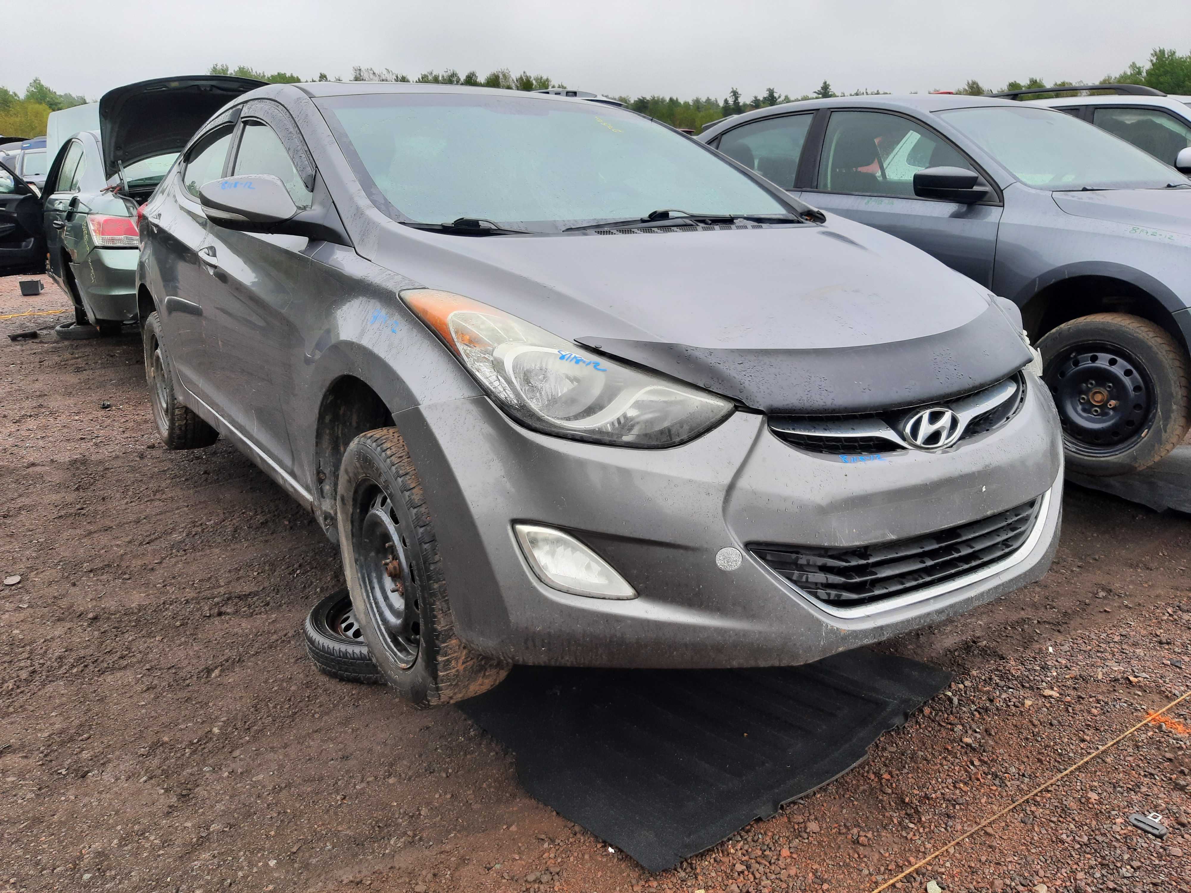HYUNDAI ELANTRA 2012