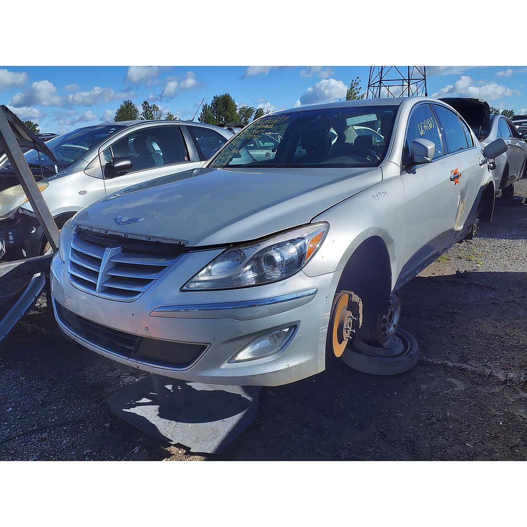HYUNDAI GENESIS 2012