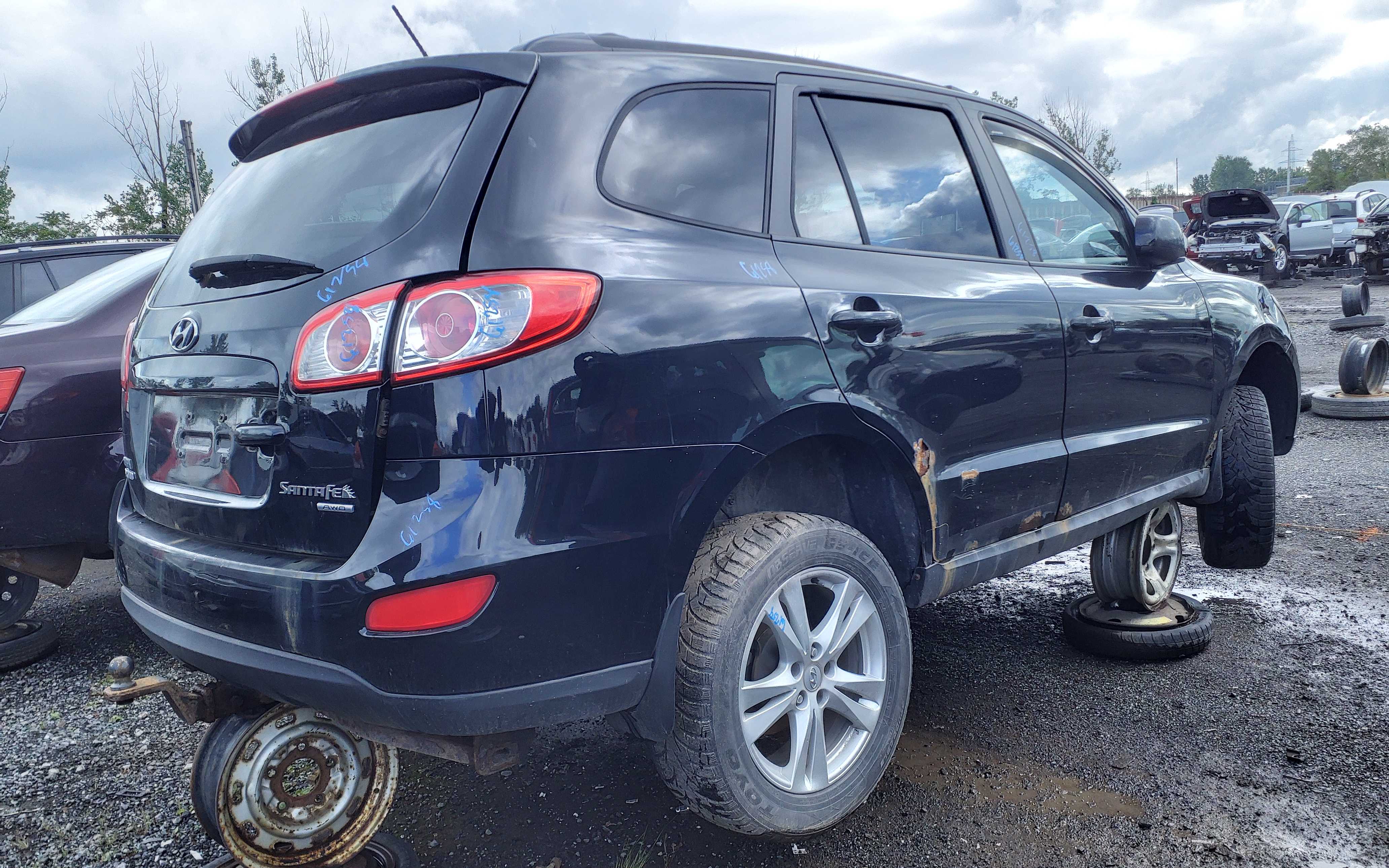 HYUNDAI SANTA FE 2010