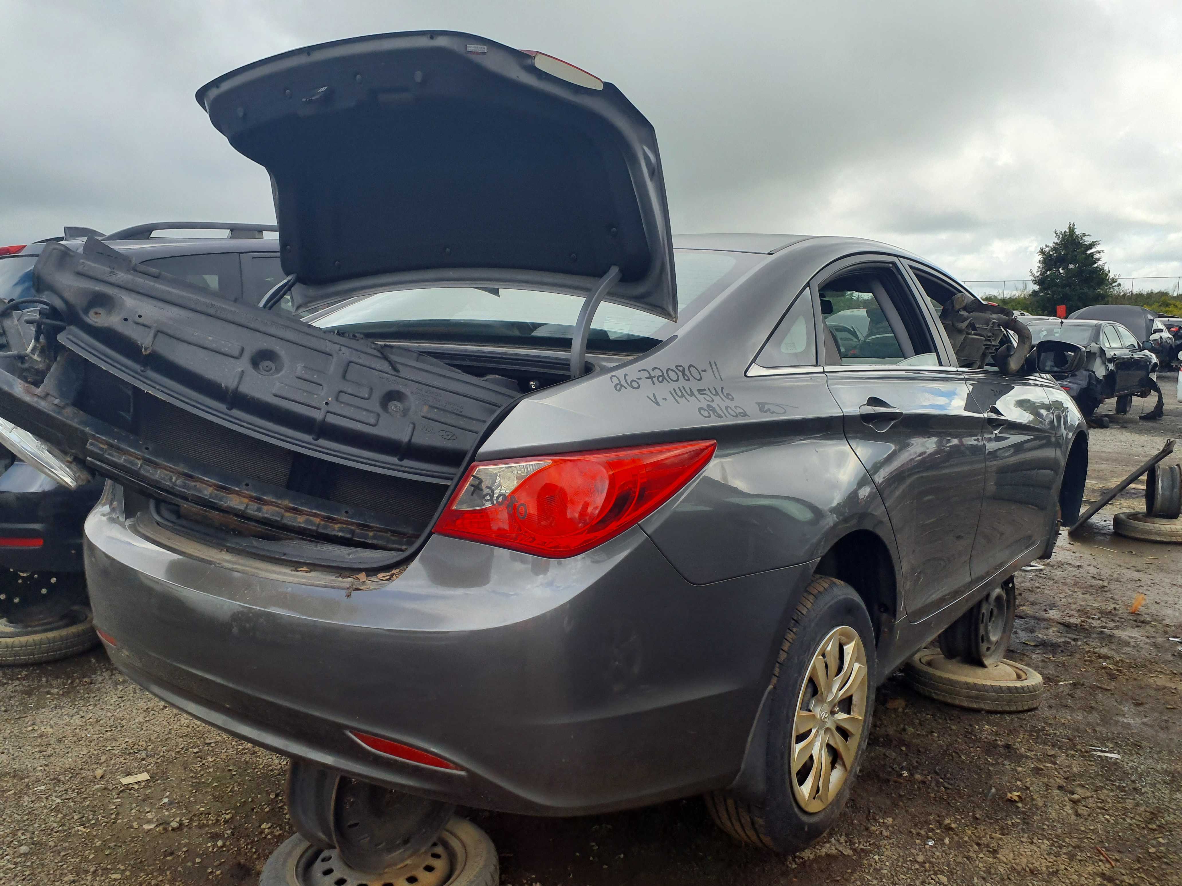 HYUNDAI SONATA 2011