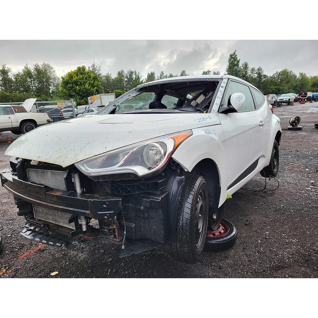 HYUNDAI VELOSTER 2012