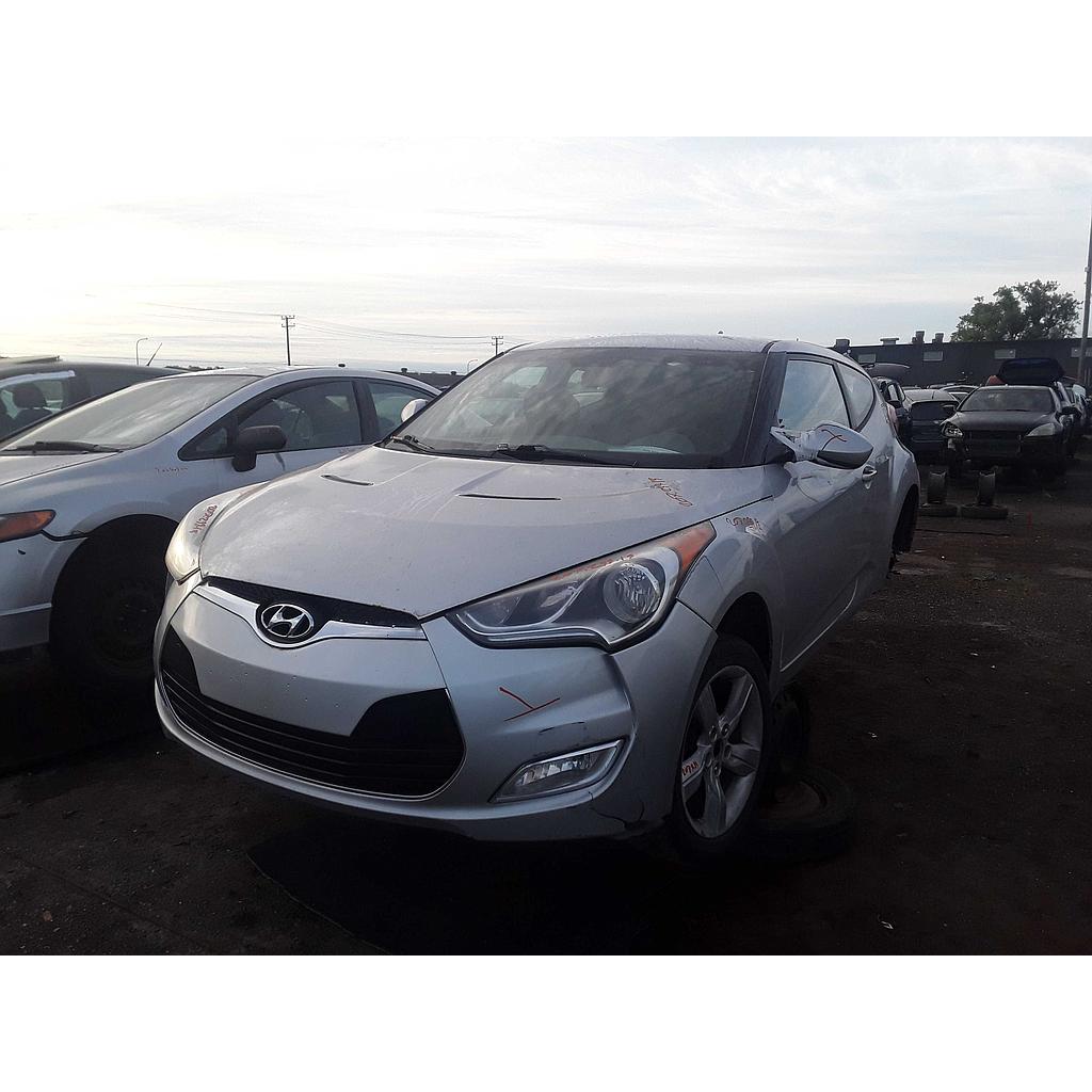 HYUNDAI VELOSTER 2013