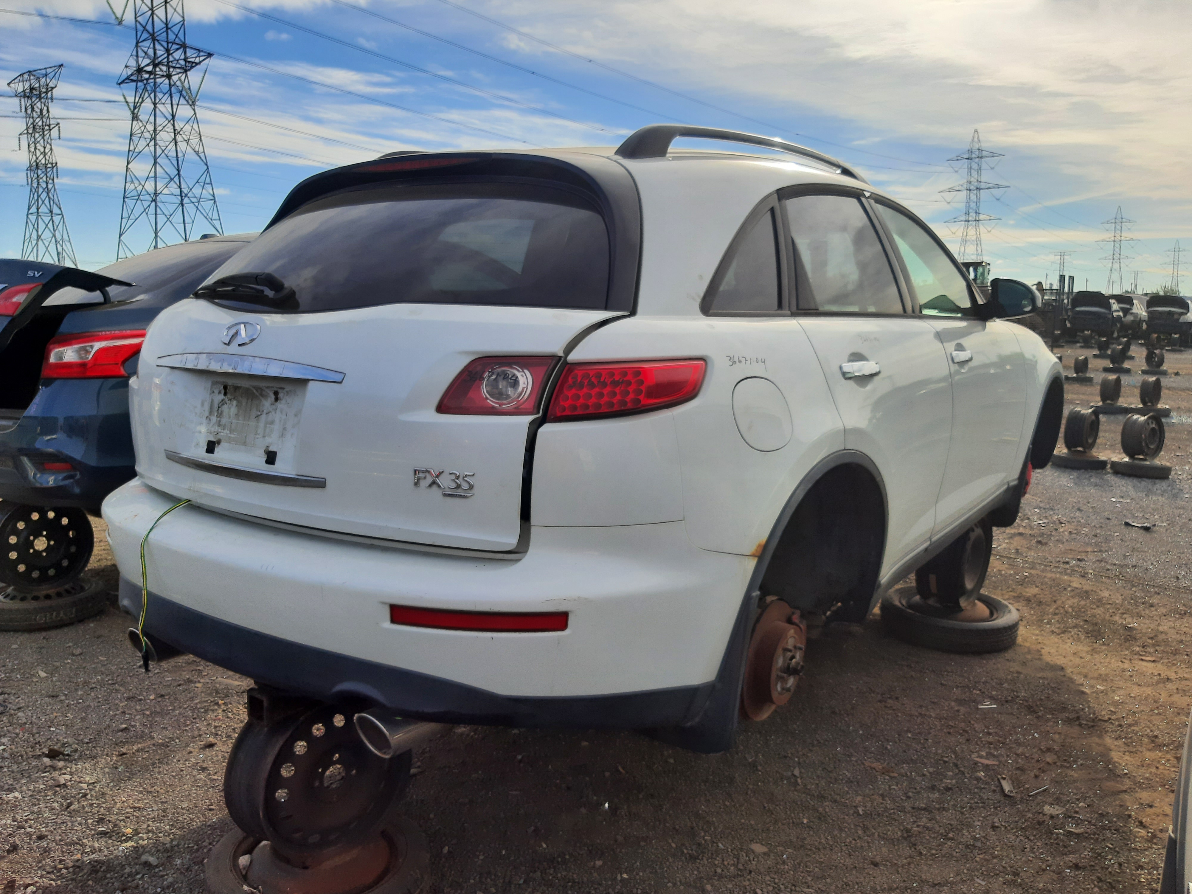 INFINITI FX35 2004