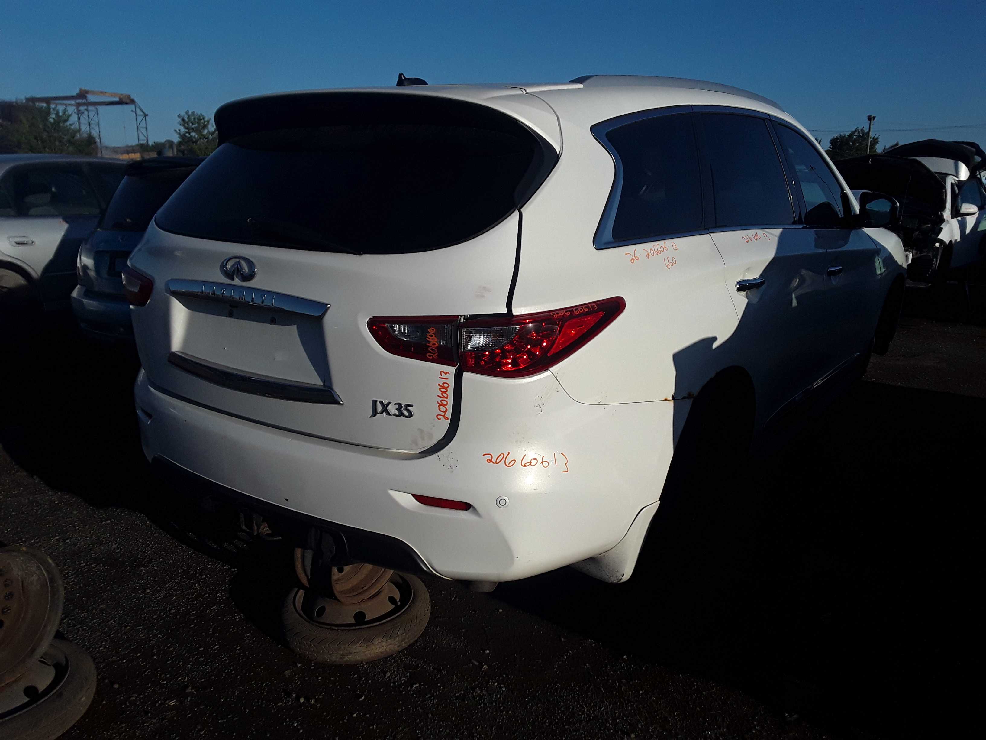 INFINITI JX 2013