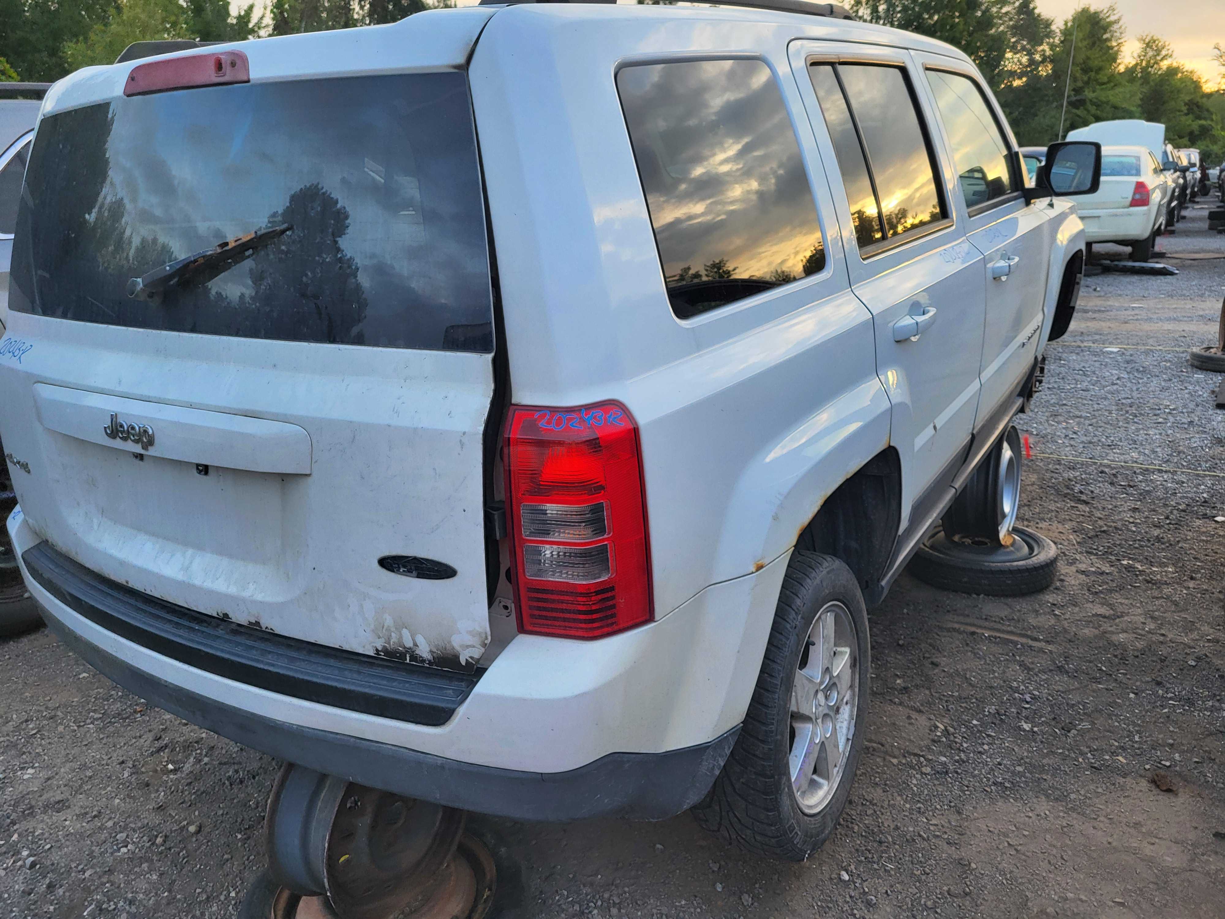 JEEP PATRIOT 2012