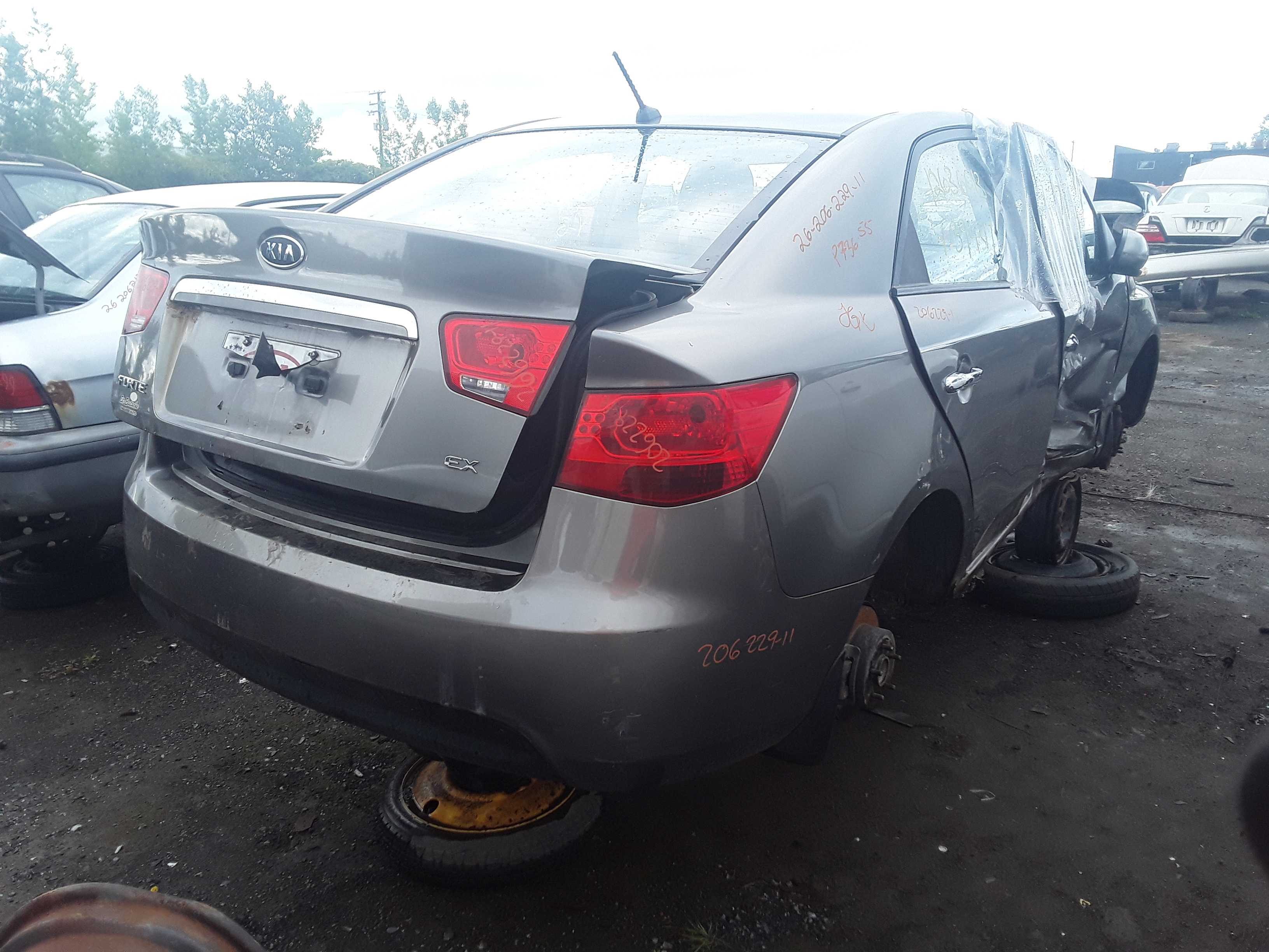 KIA FORTE 2011