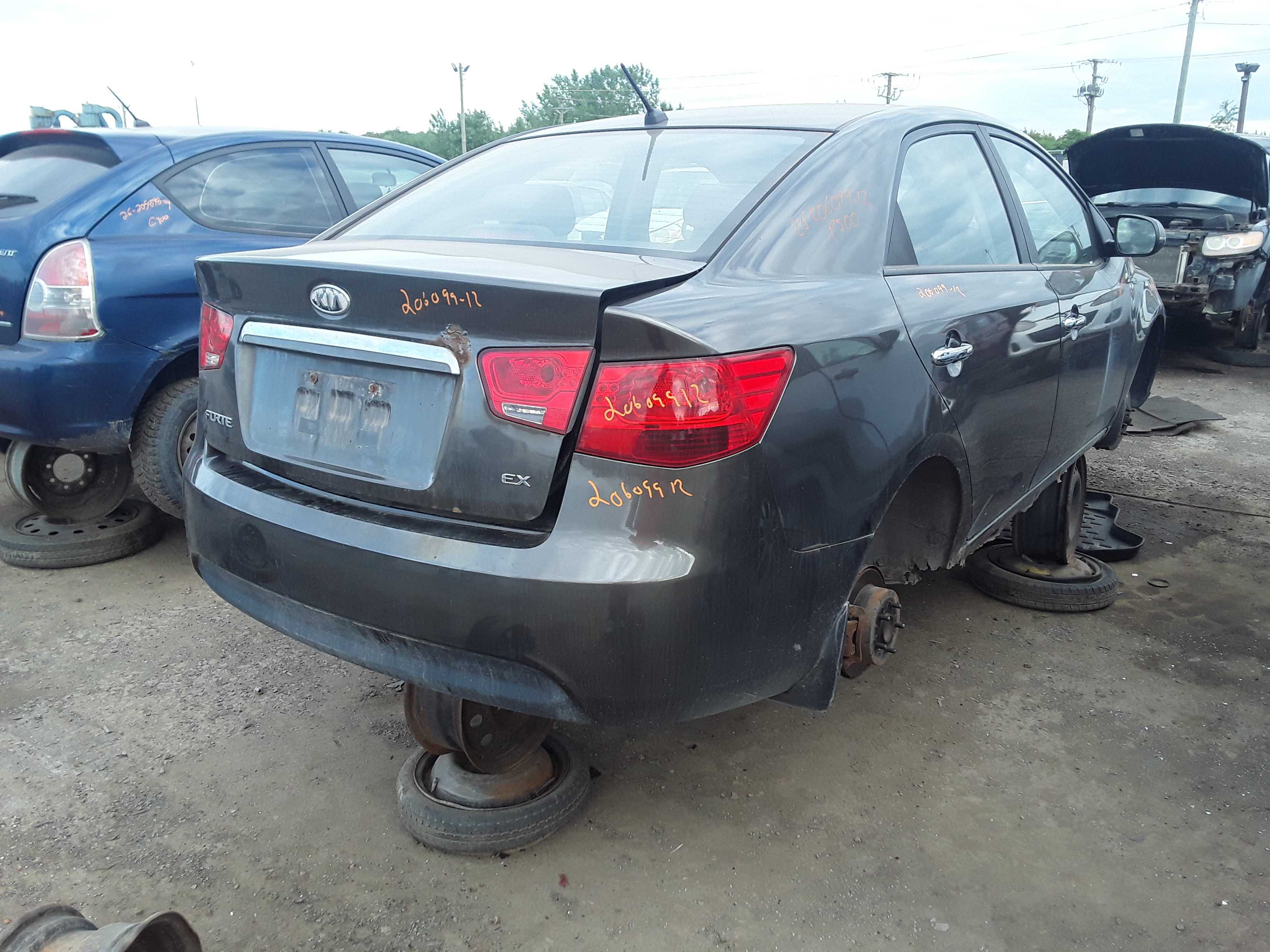 KIA FORTE 2012