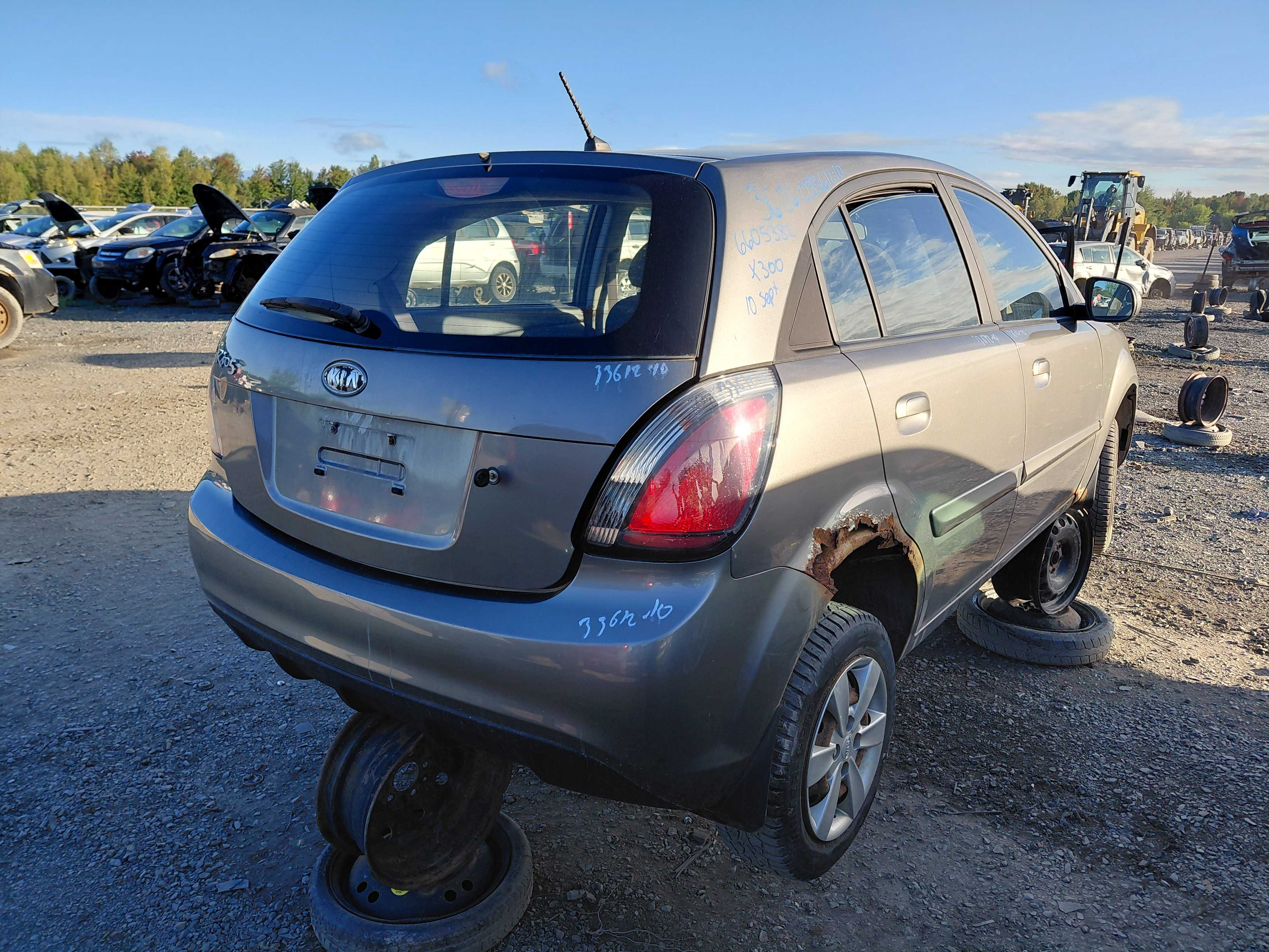 KIA RIO 2010