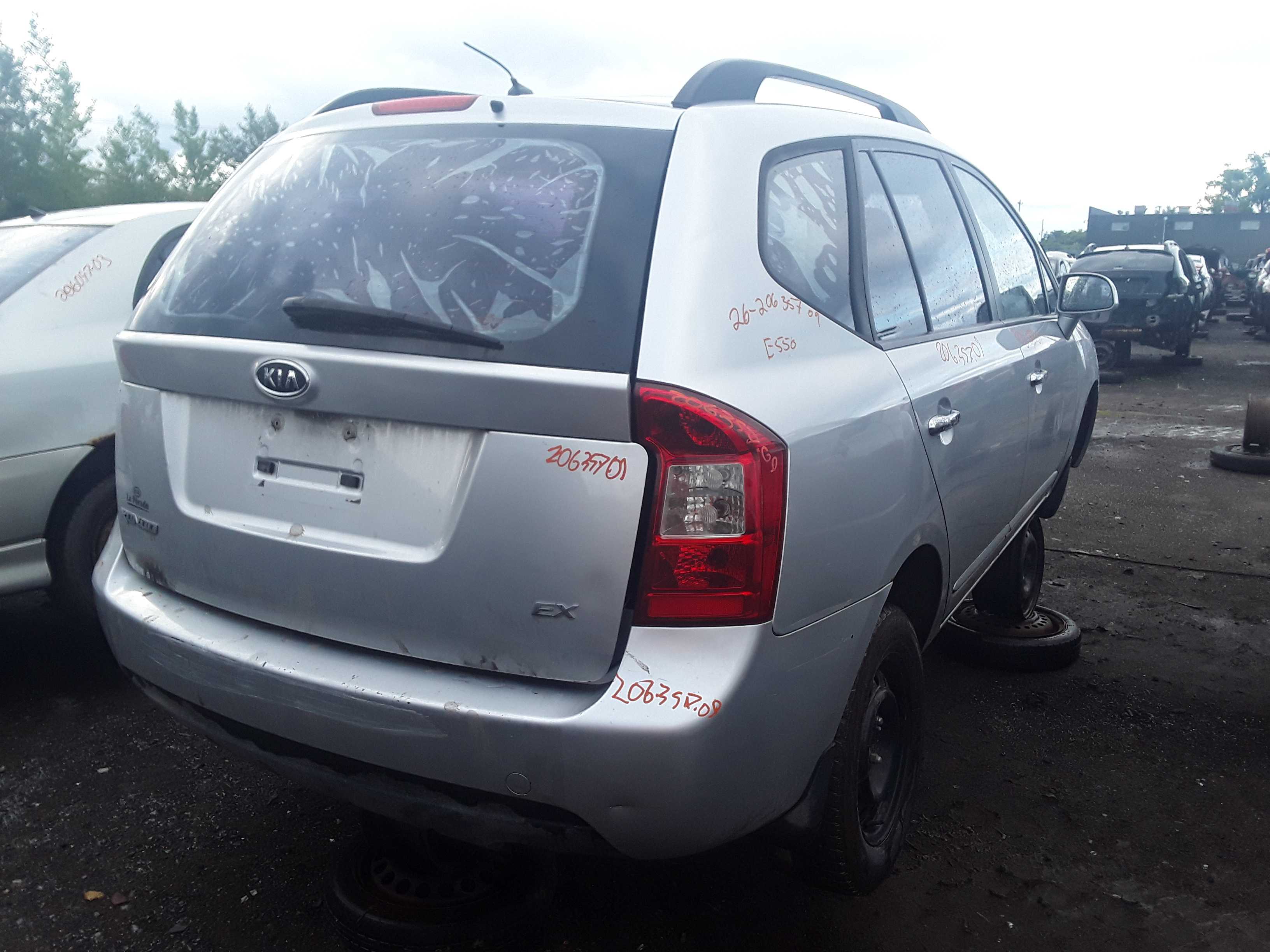 KIA RONDO 2009