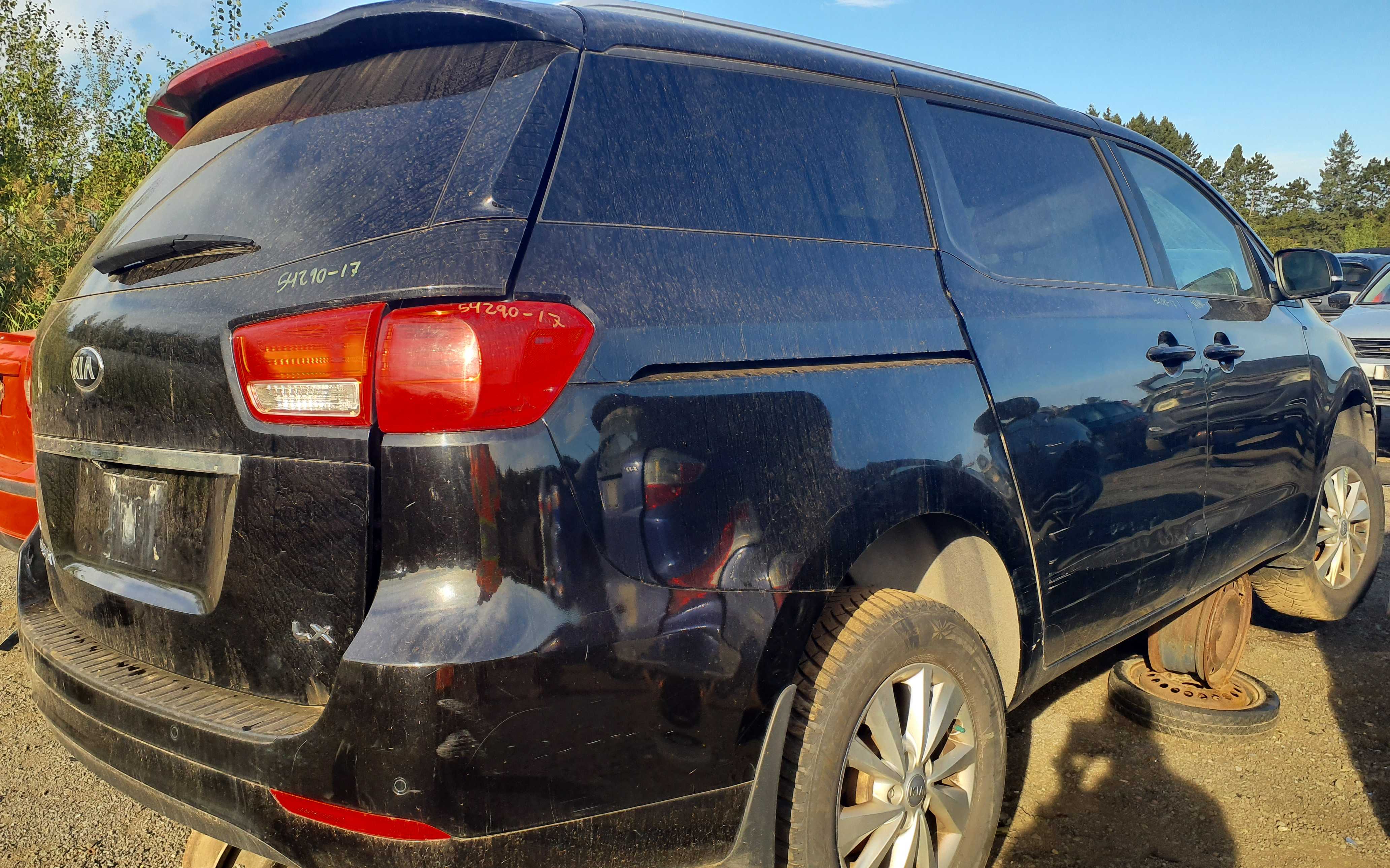 KIA SEDONA 2017