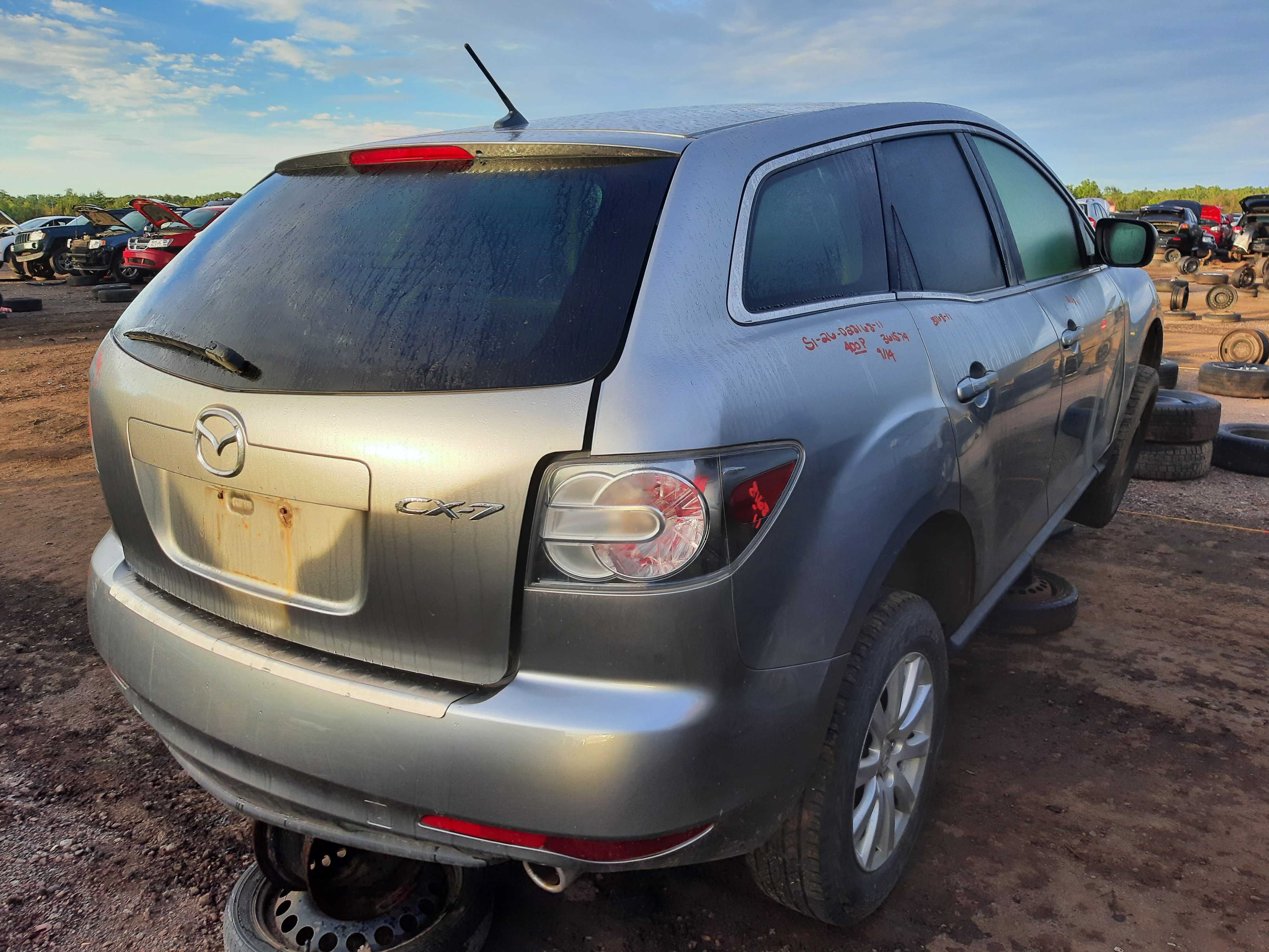 MAZDA CX-7 2011