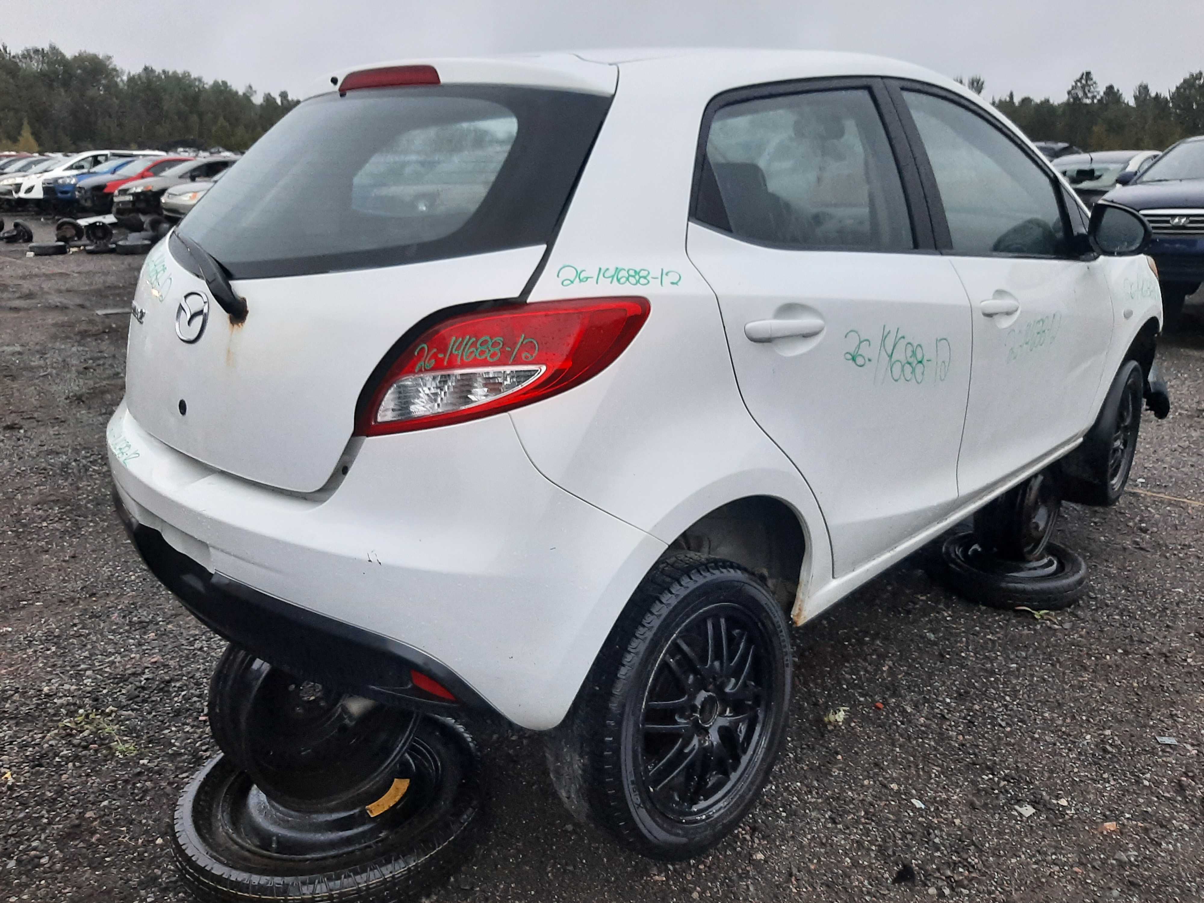 MAZDA MAZDA2 2012