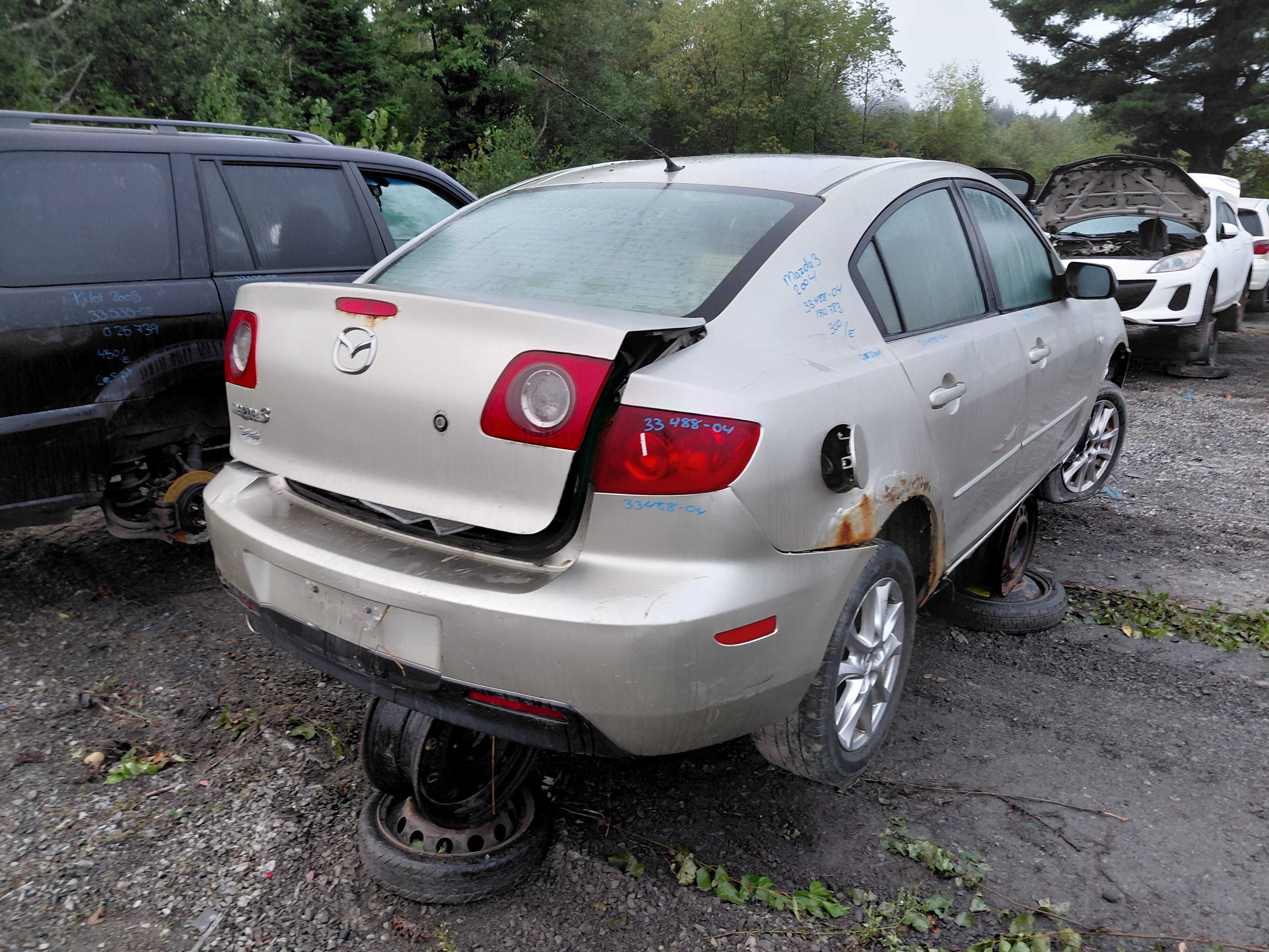 MAZDA MAZDA3 2004