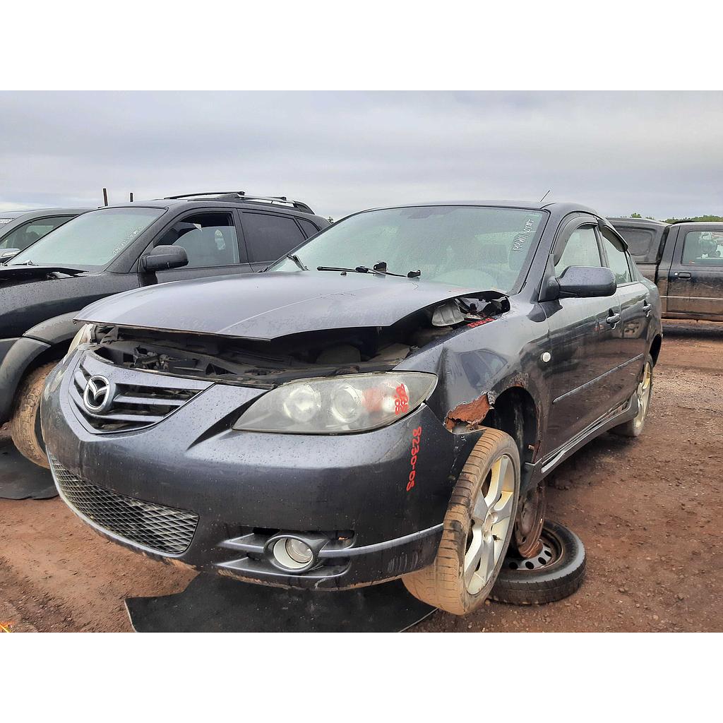 MAZDA MAZDA3 2005