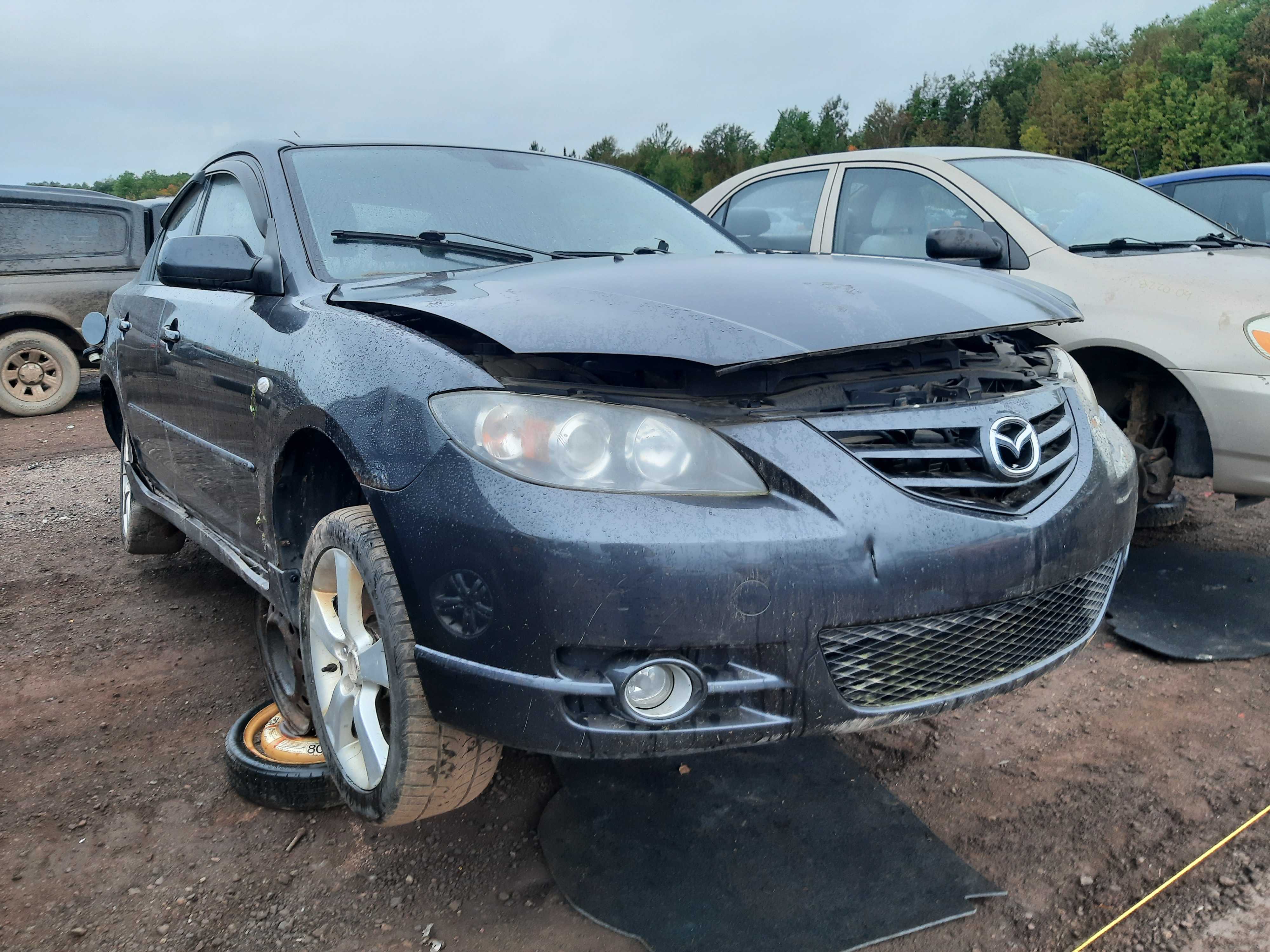 MAZDA MAZDA3 2005