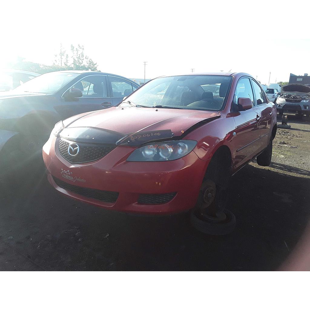 MAZDA MAZDA3 2006