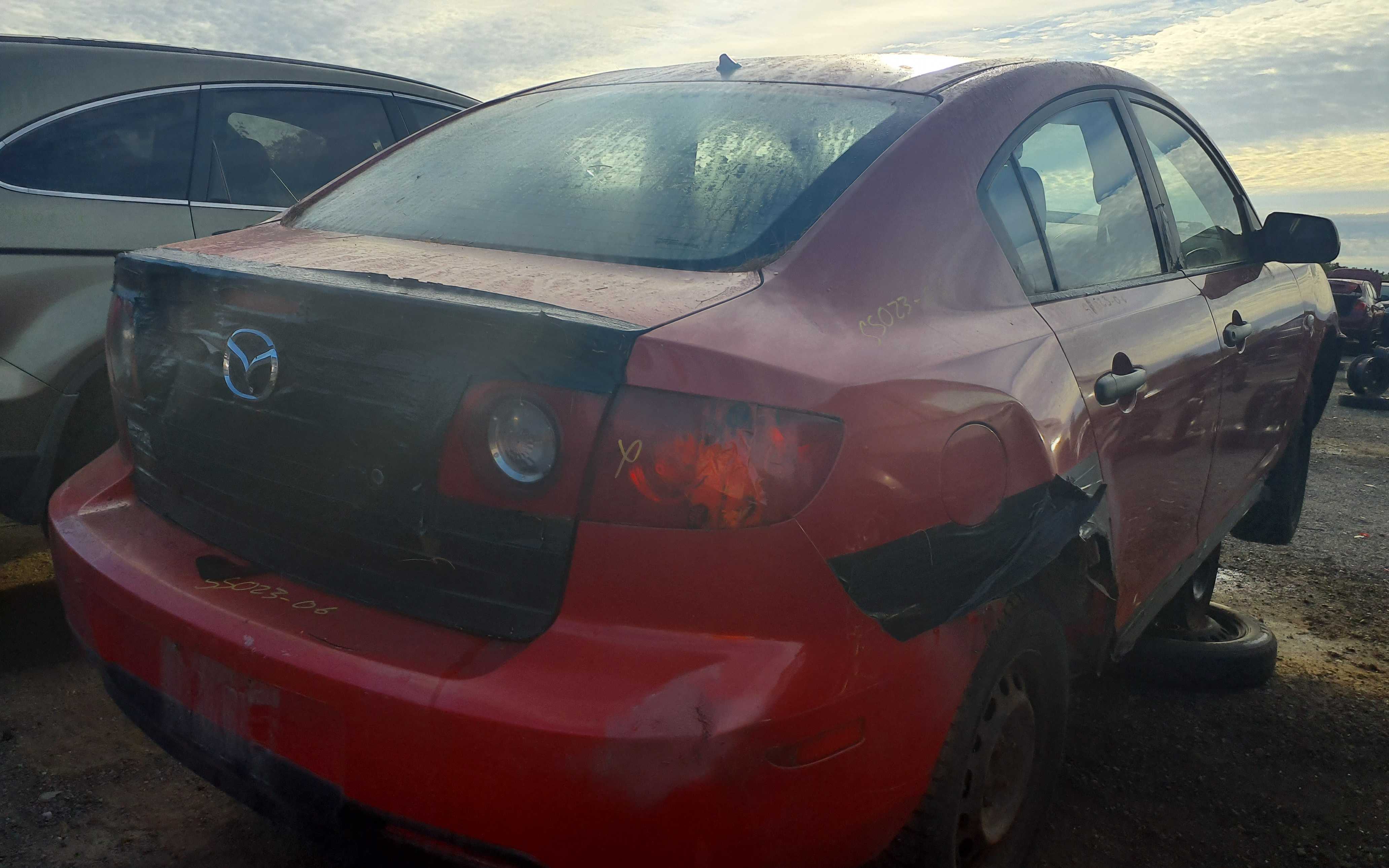 MAZDA MAZDA3 2006