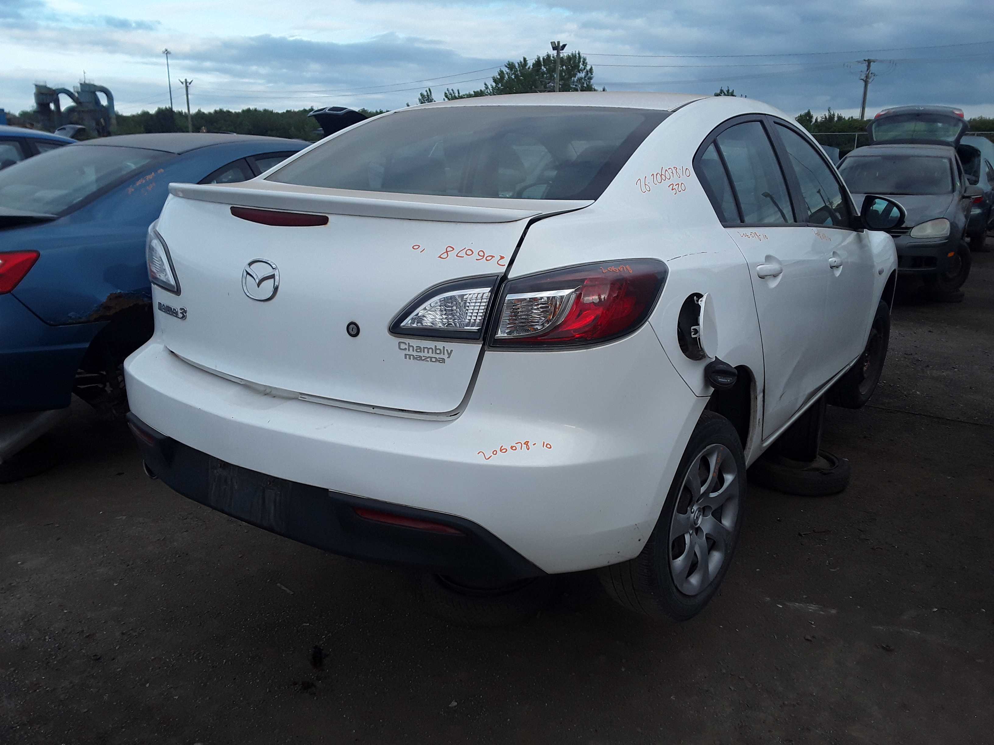 MAZDA MAZDA3 2010