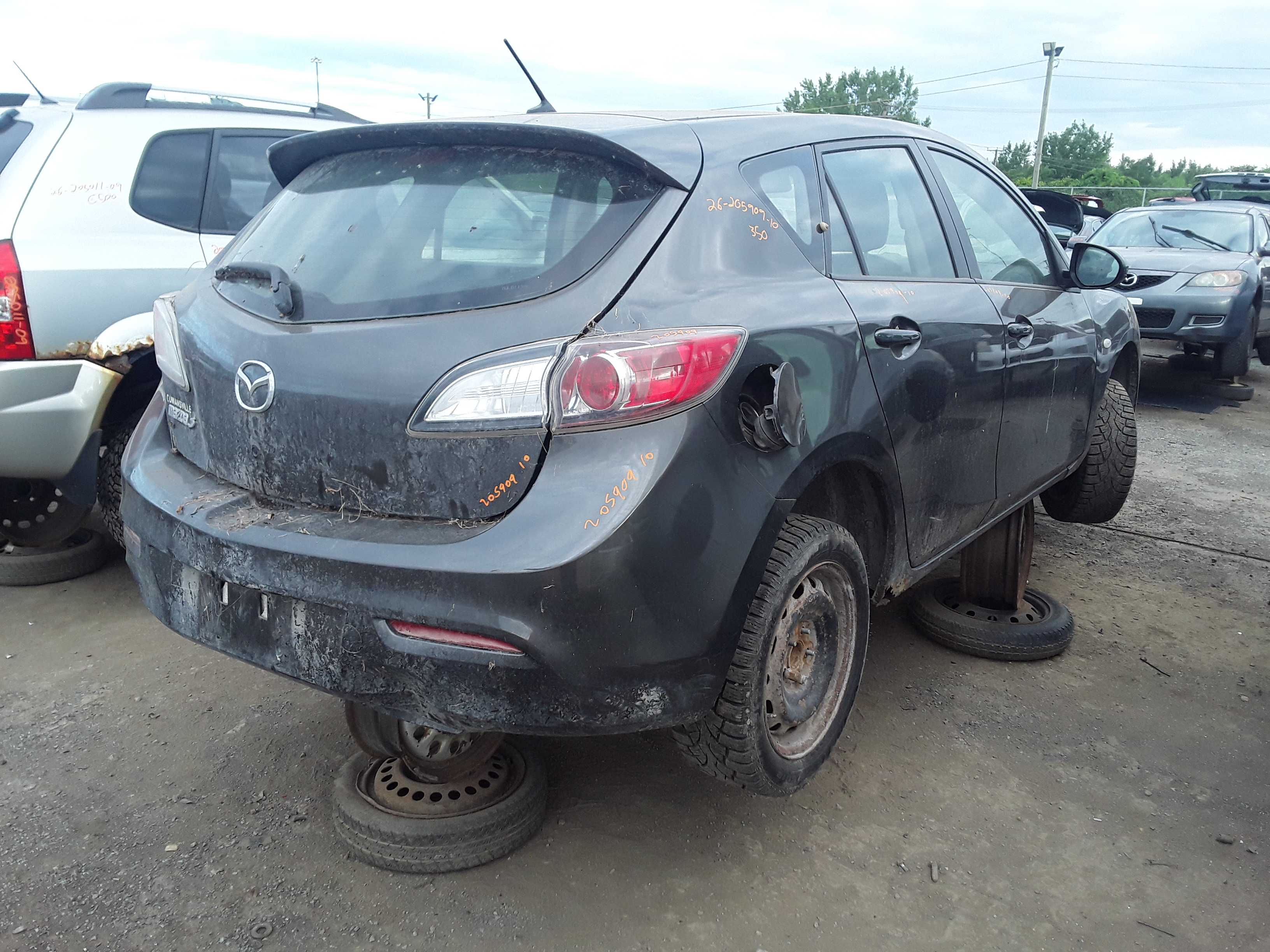 MAZDA MAZDA3 2010