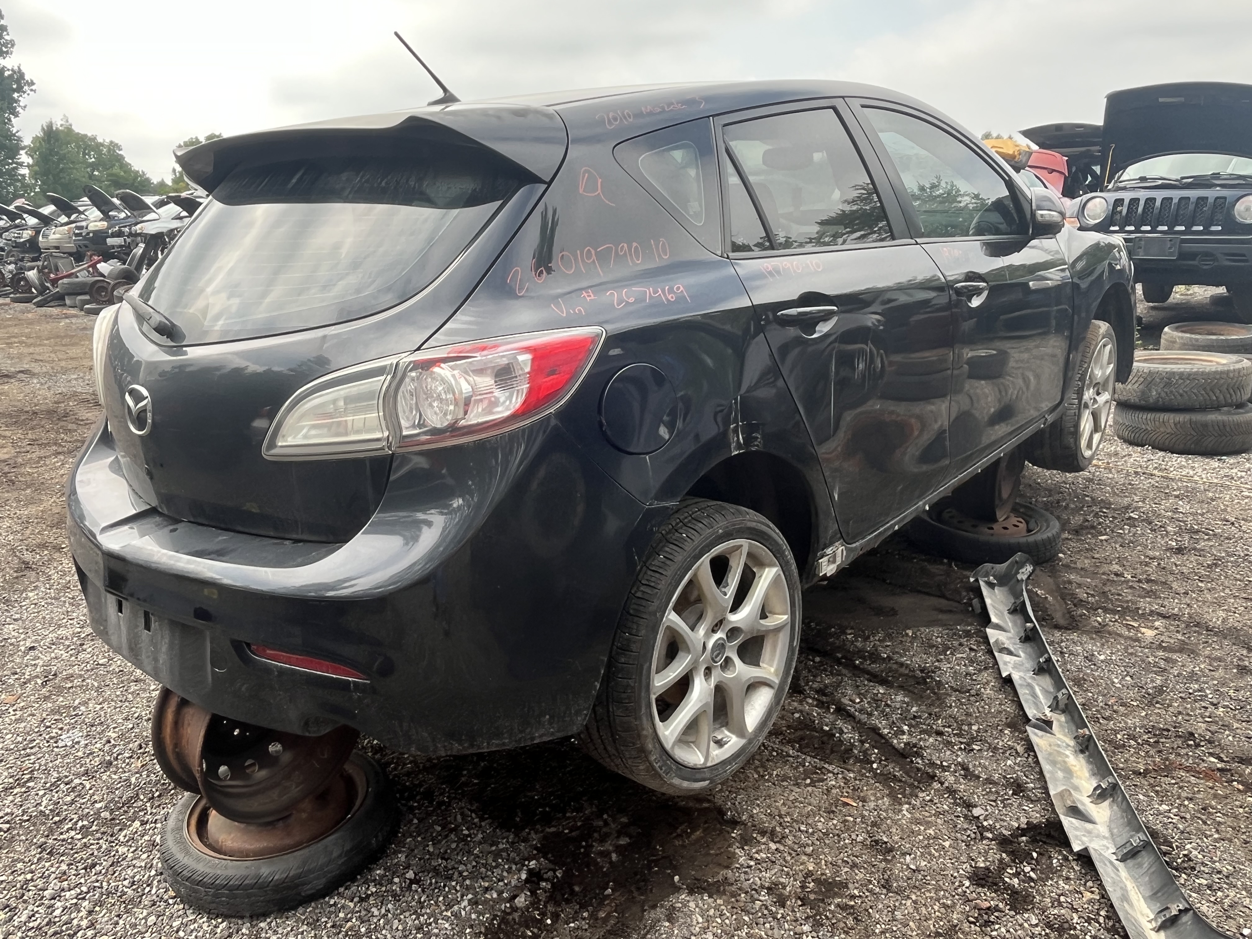 MAZDA MAZDA3 2010