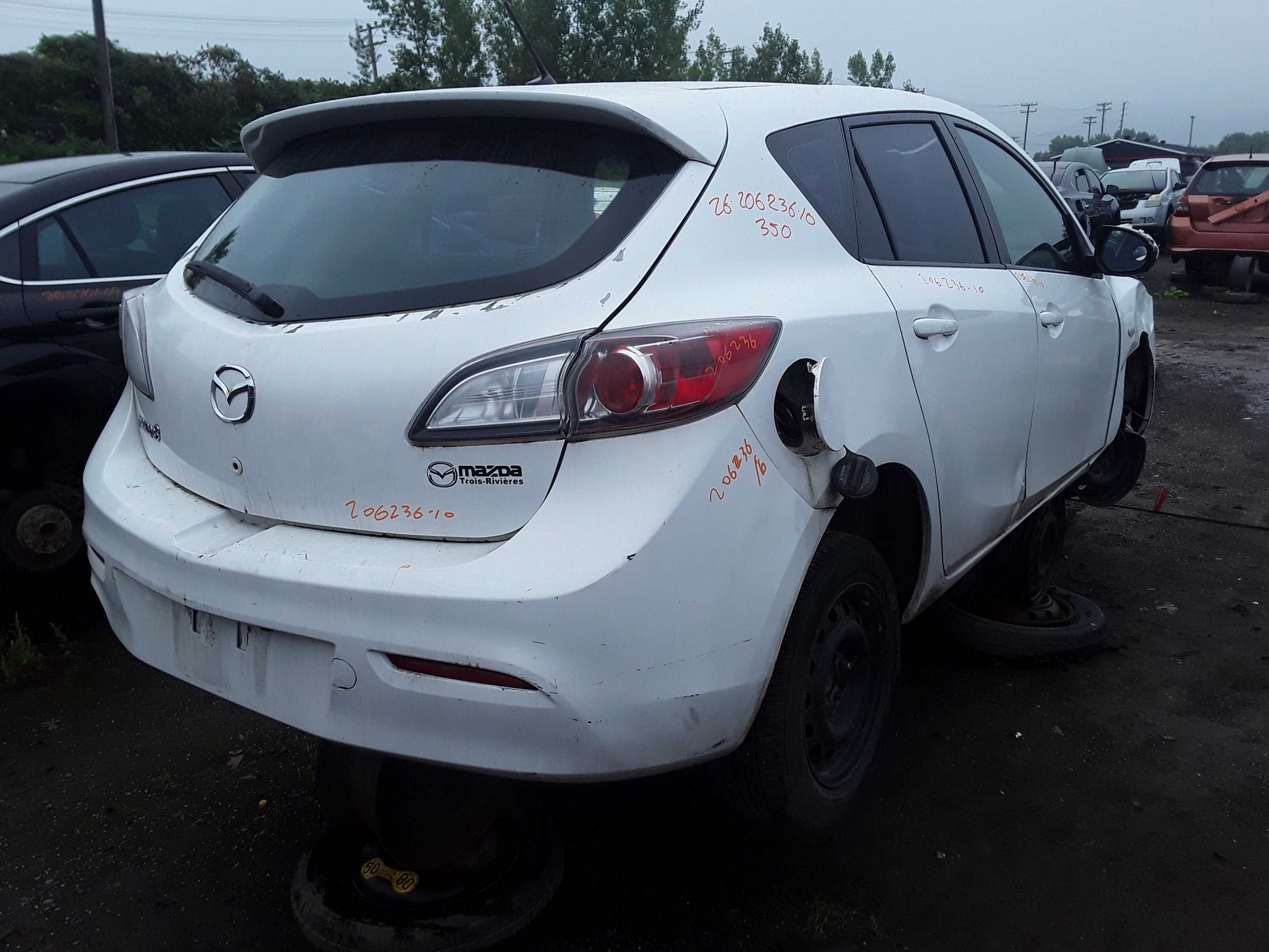 MAZDA MAZDA3 2010