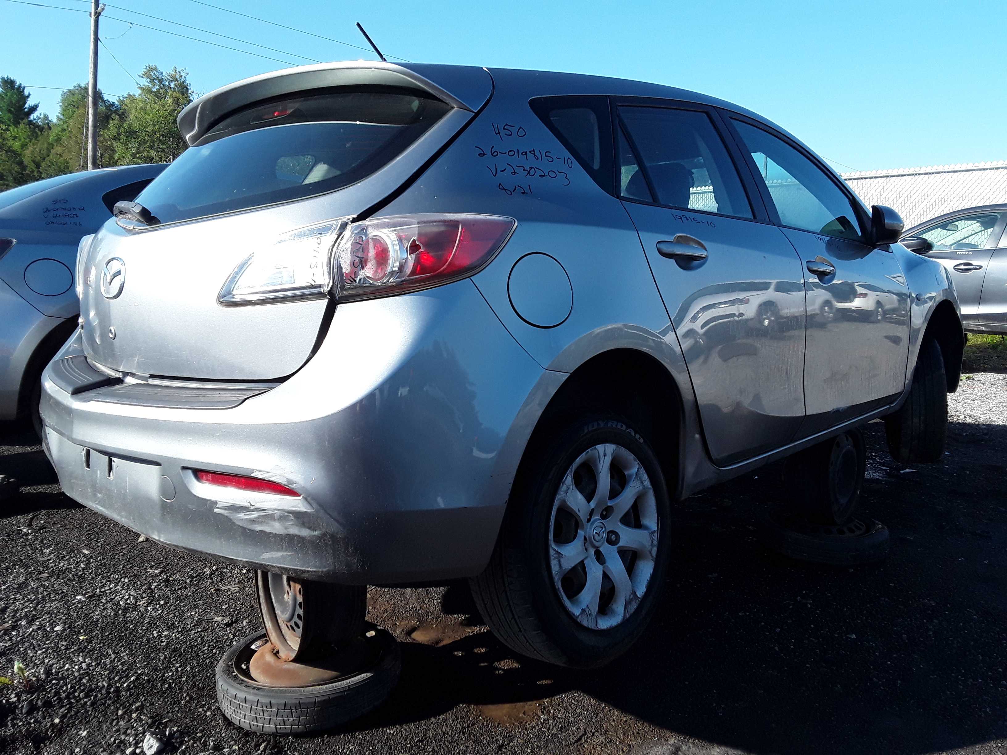 MAZDA MAZDA3 2010