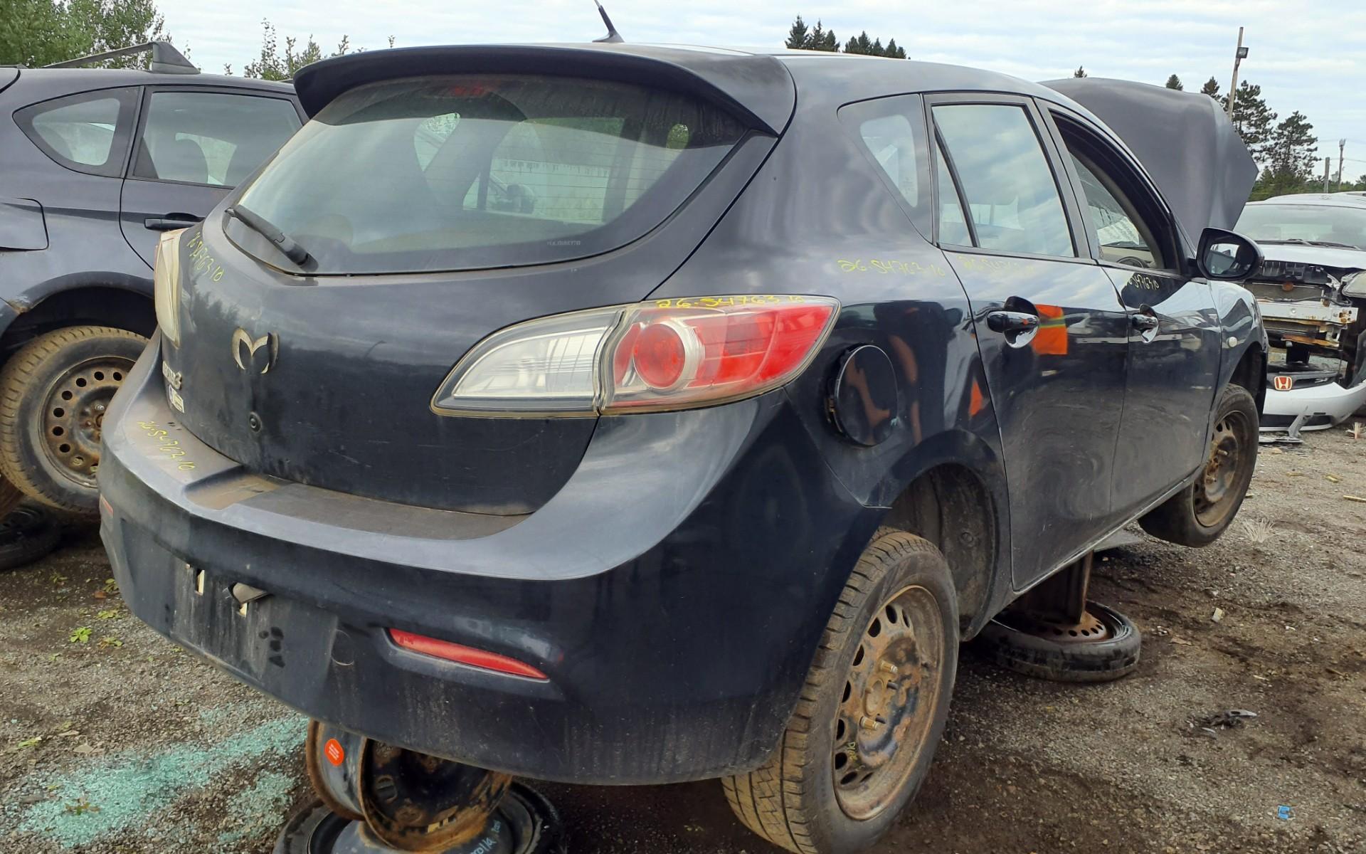 MAZDA MAZDA3 2010