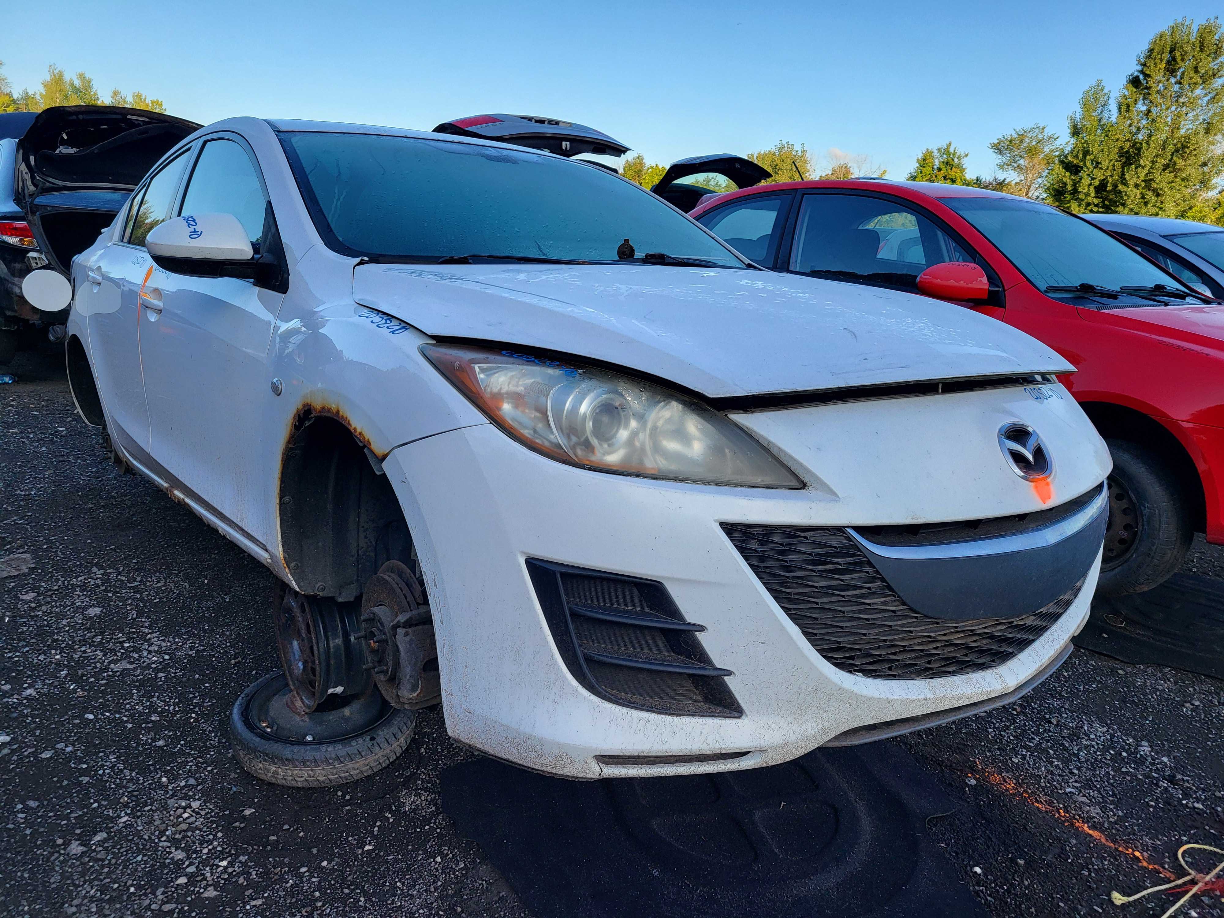 MAZDA MAZDA3 2010