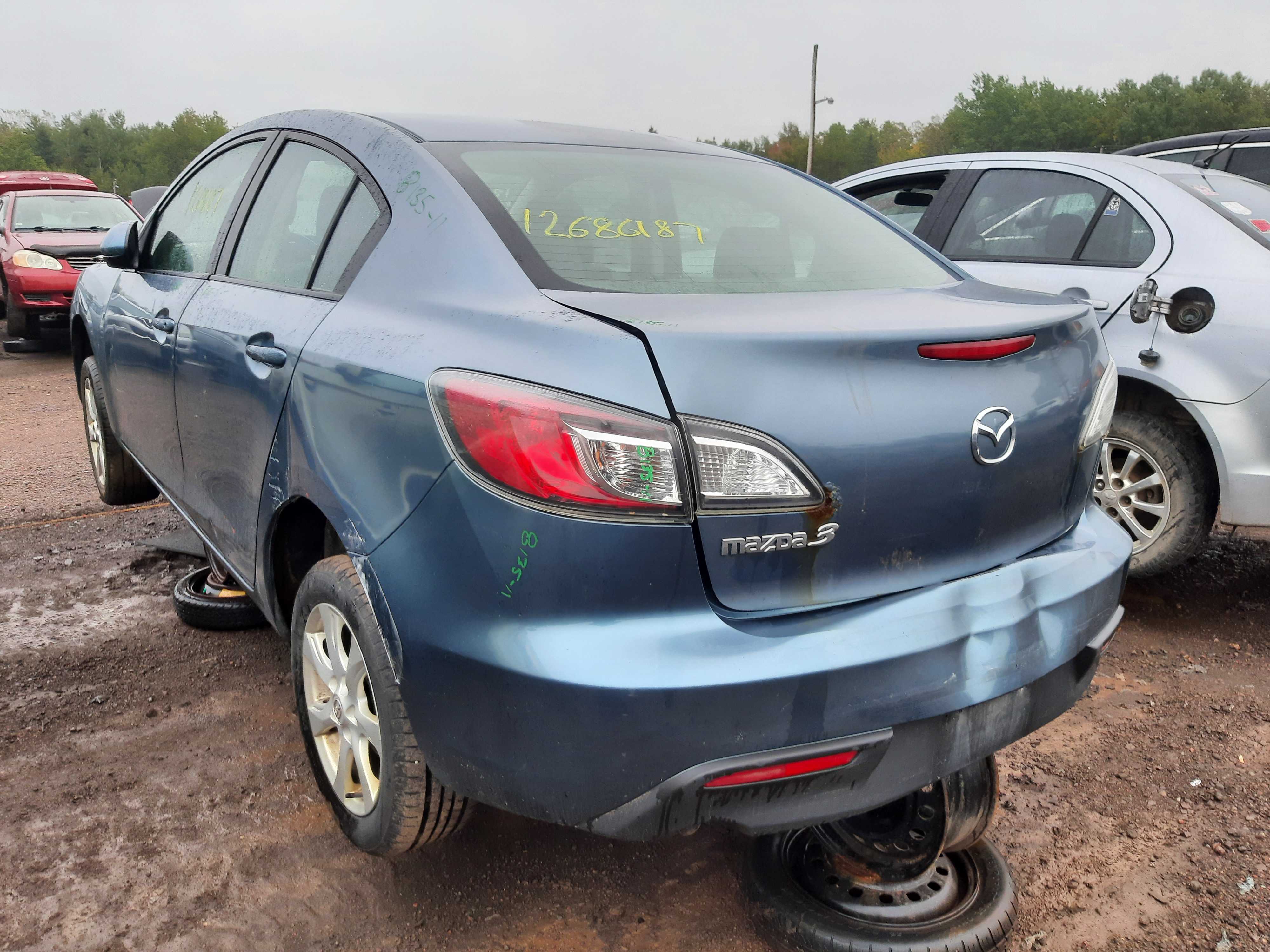 MAZDA MAZDA3 2011