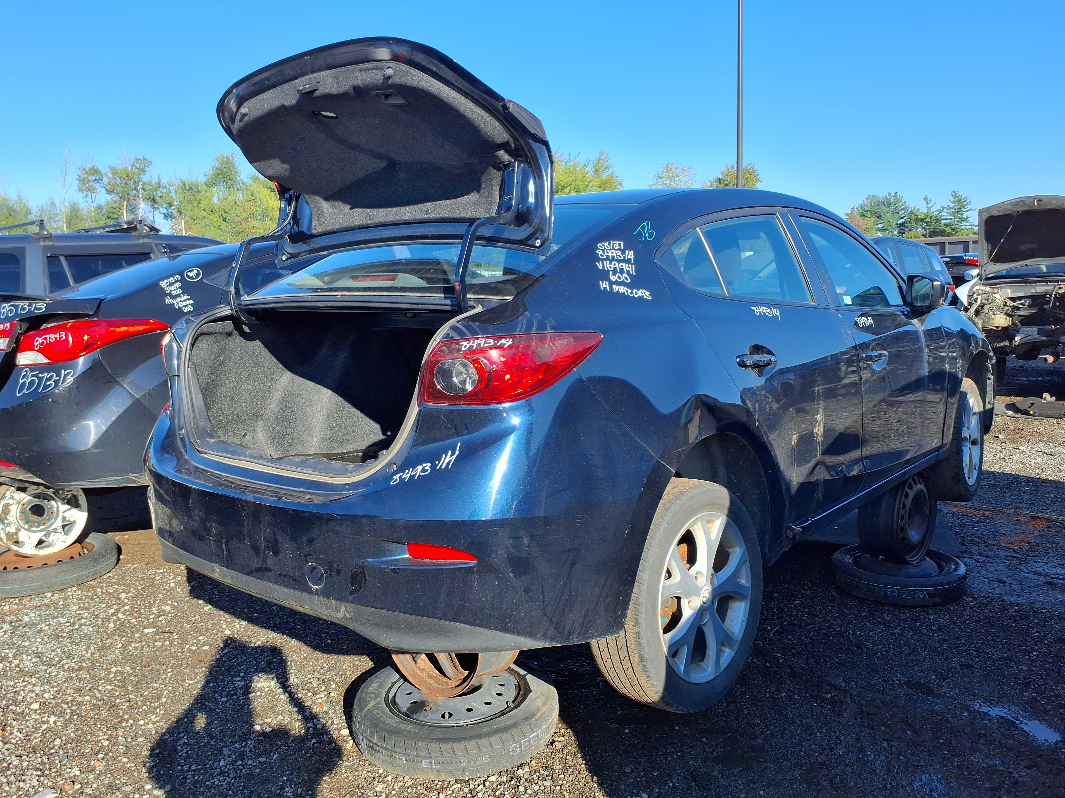 MAZDA MAZDA3 2014
