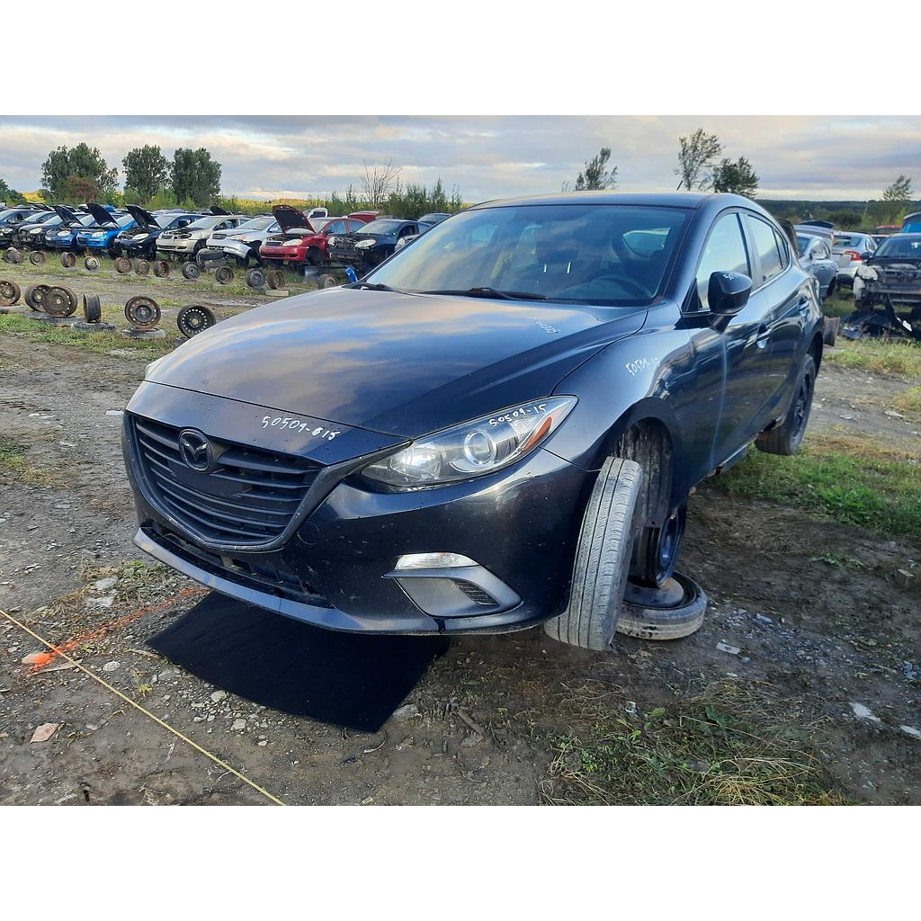 MAZDA MAZDA3 2015