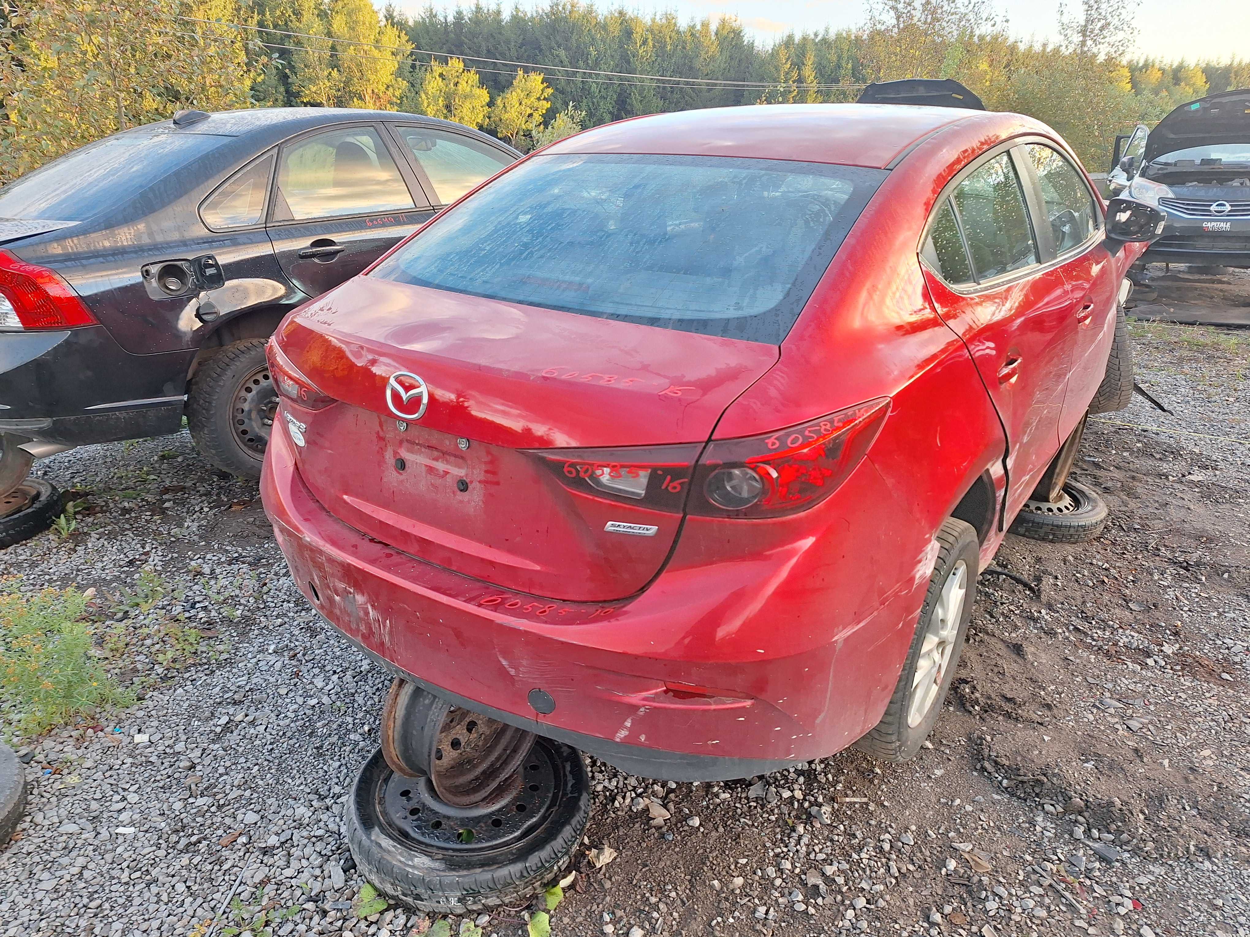 MAZDA MAZDA3 2016