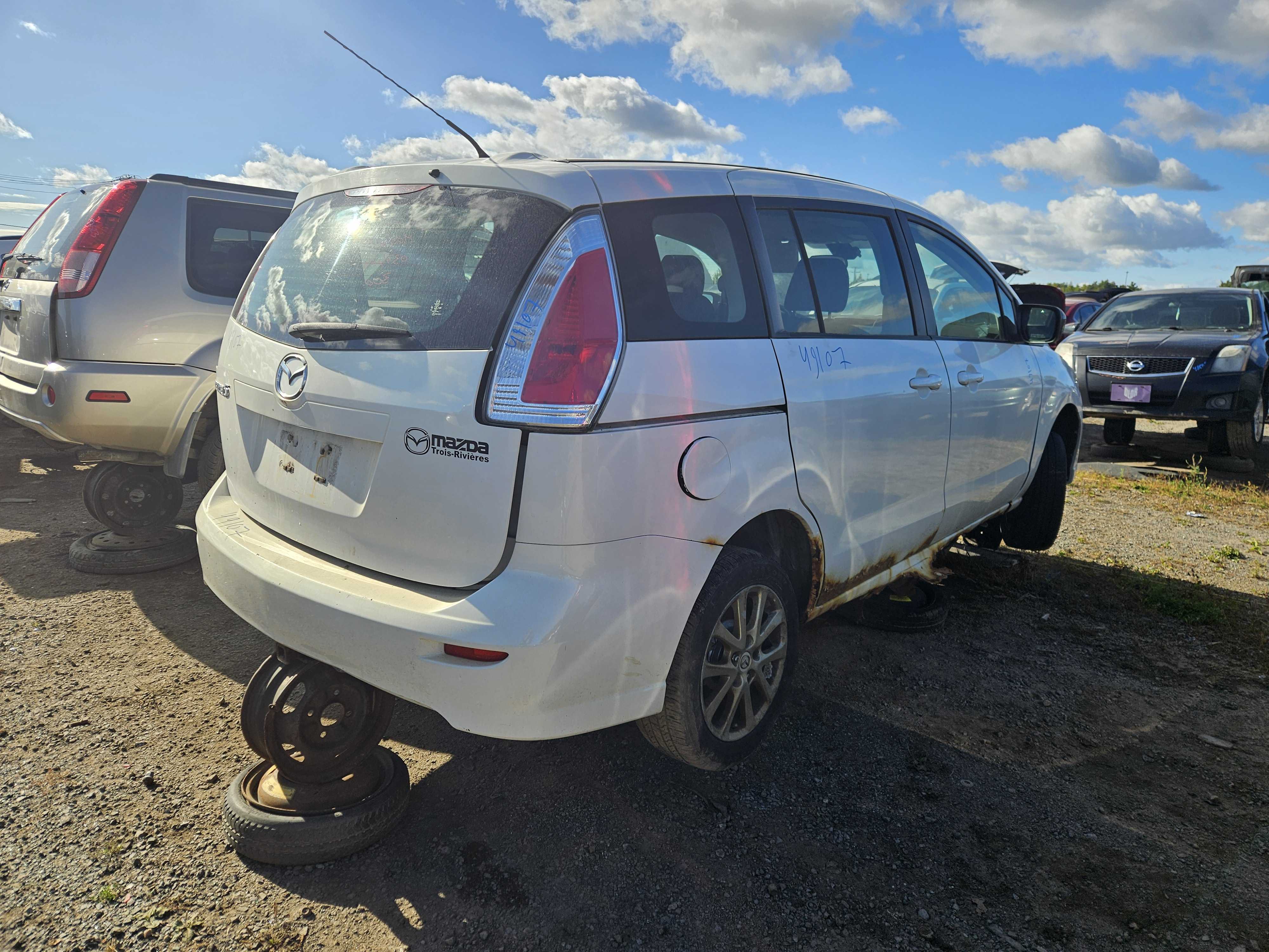 MAZDA MAZDA5 2010