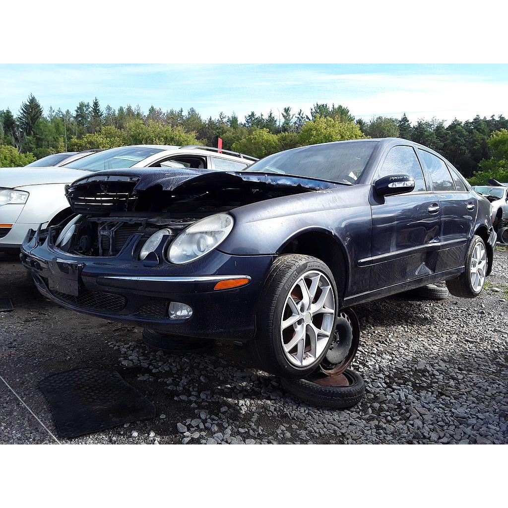 MERCEDES-BENZ E-CLASS 2003