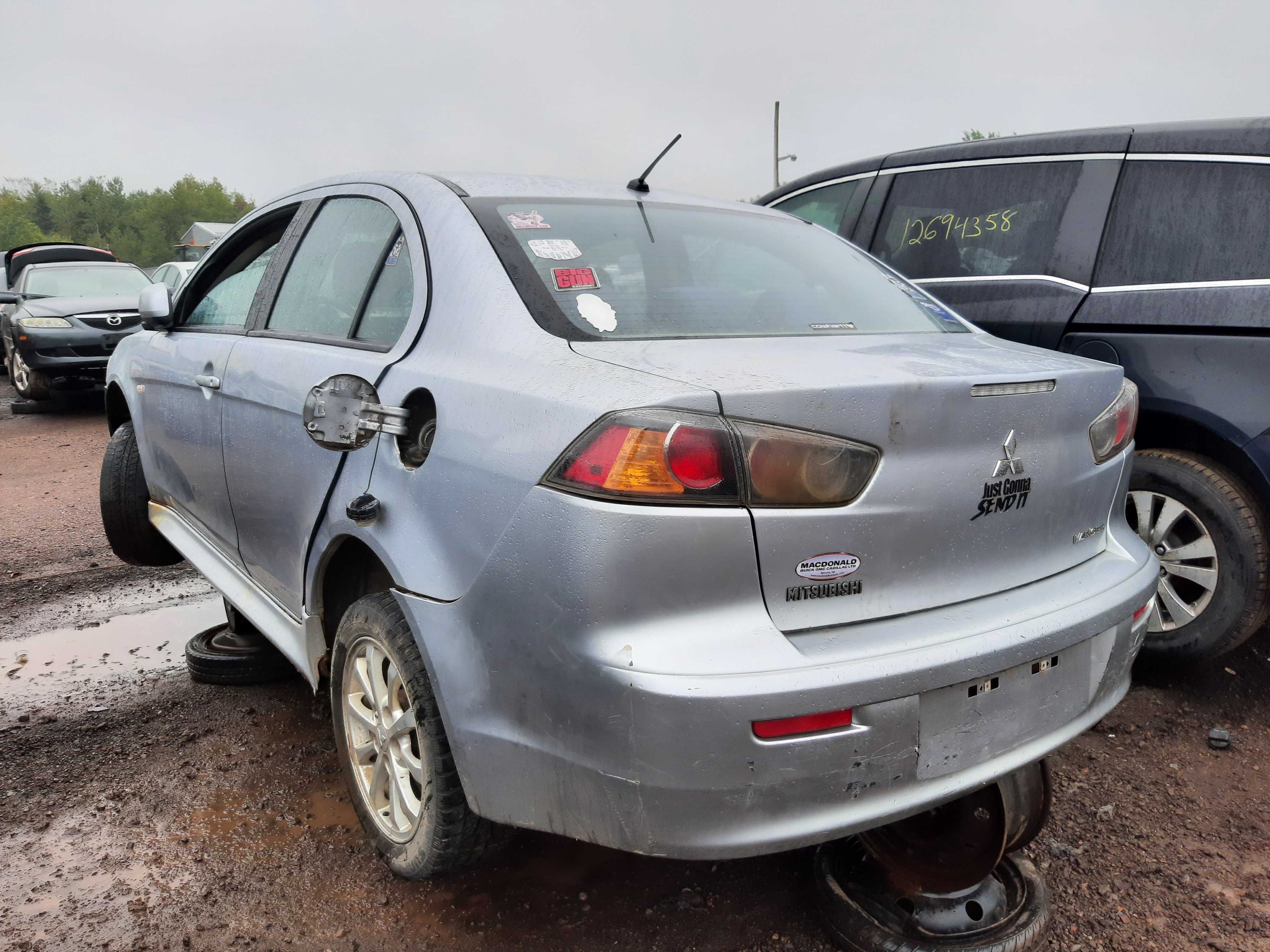 MITSUBISHI LANCER 2014