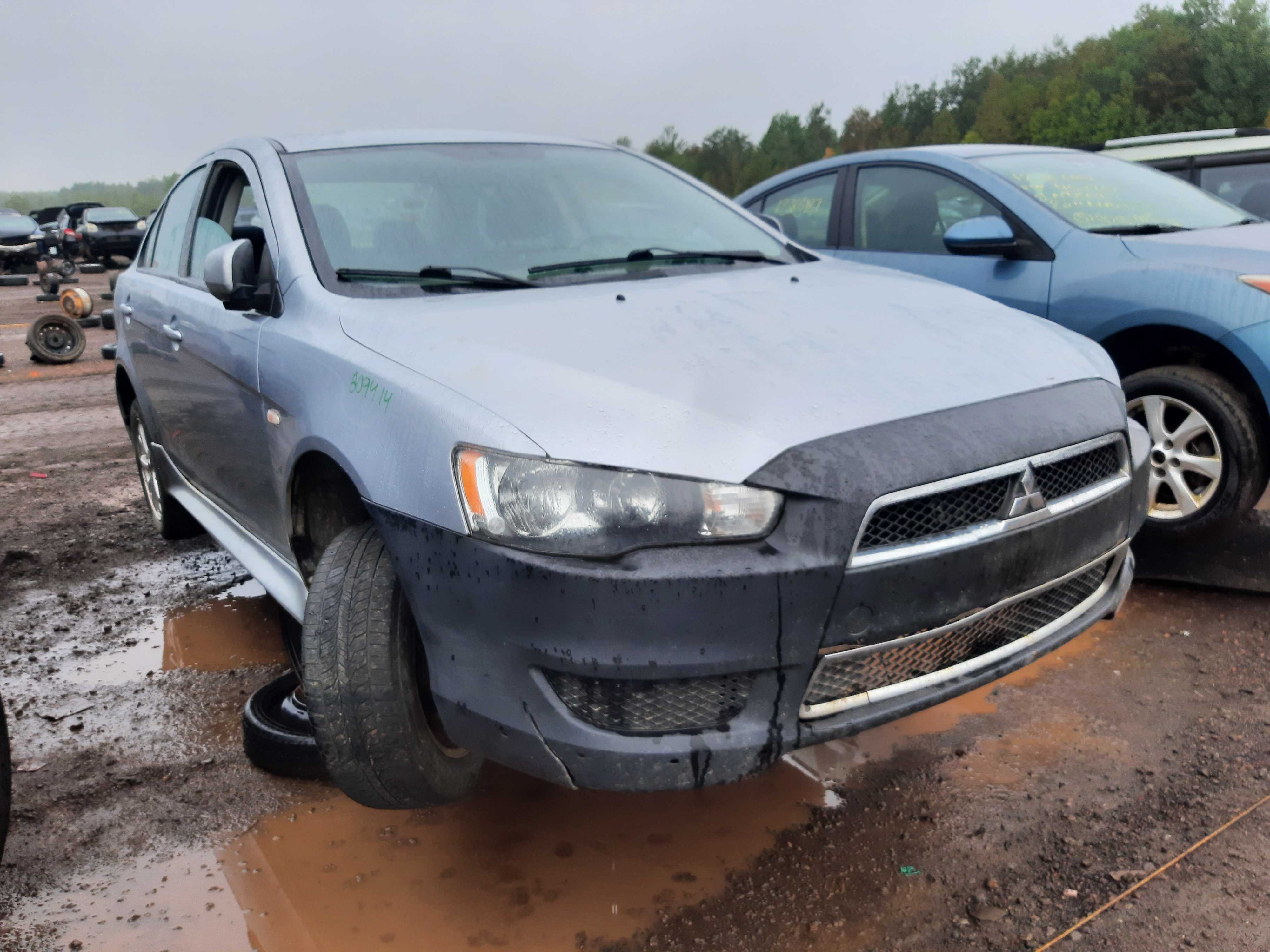 MITSUBISHI LANCER 2014