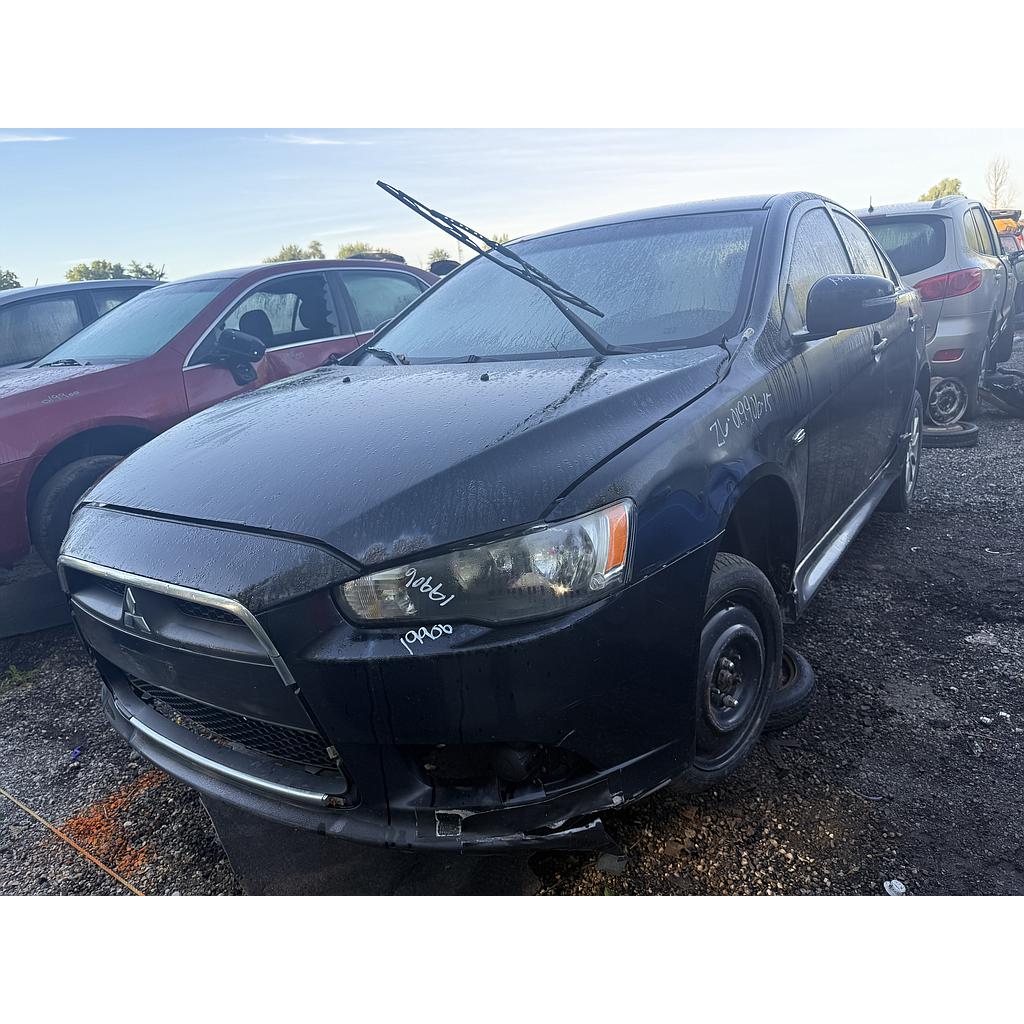 MITSUBISHI LANCER 2015