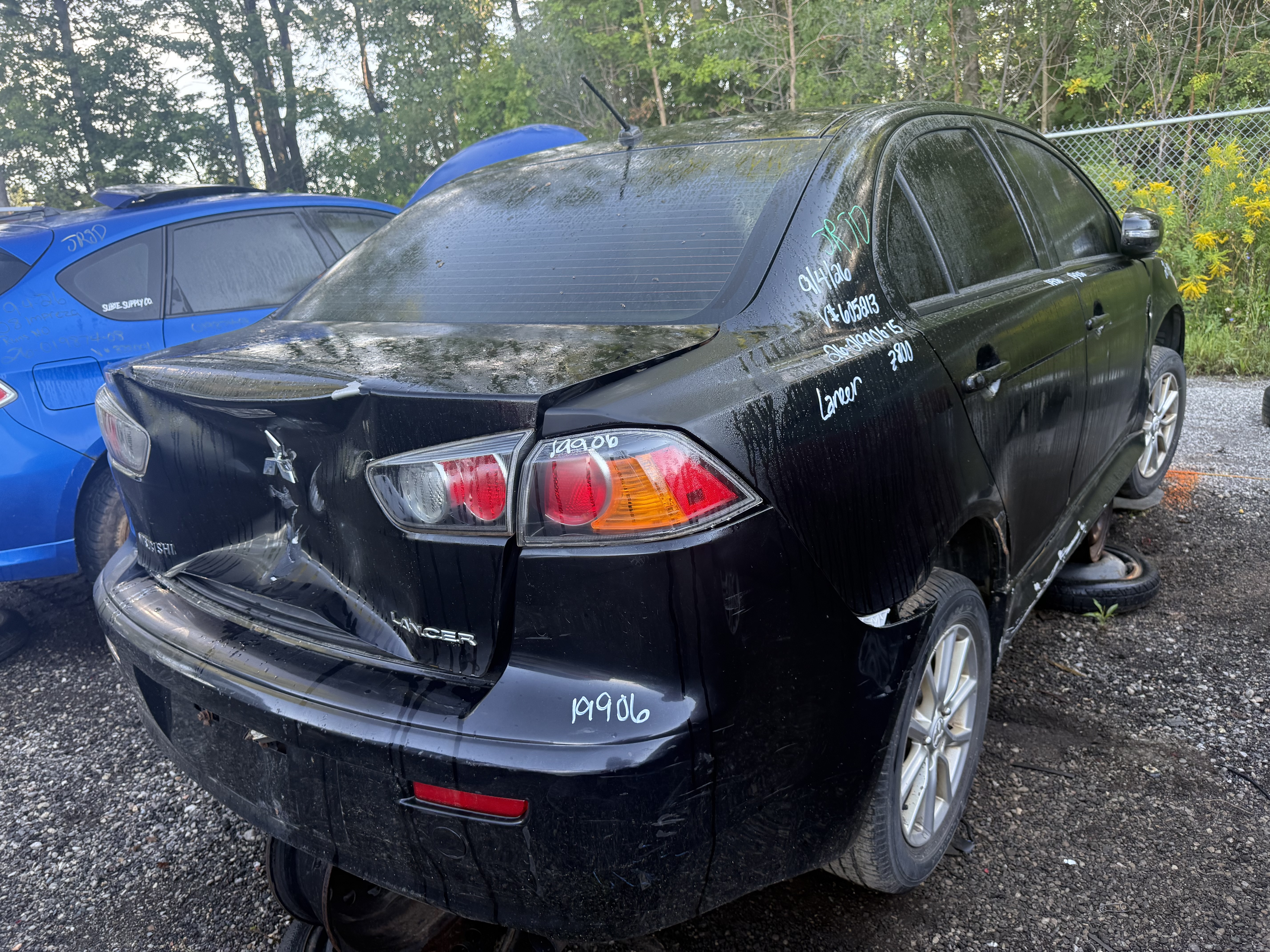 MITSUBISHI LANCER 2015
