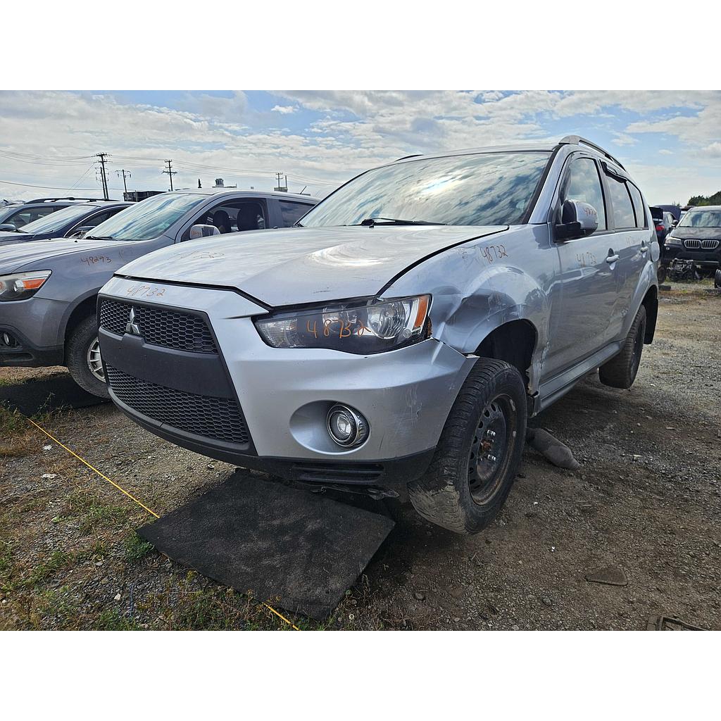 MITSUBISHI OUTLANDER 2010