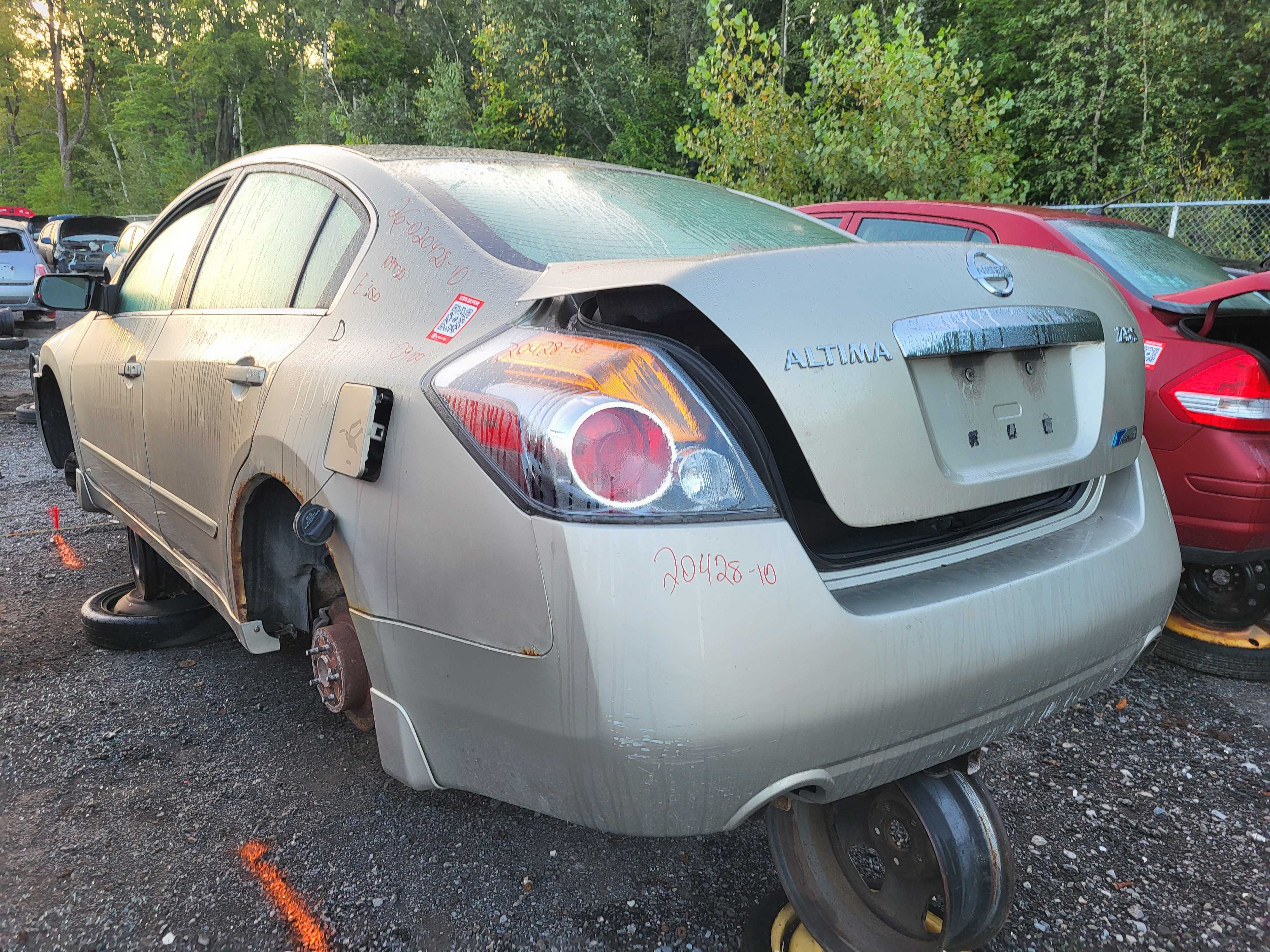 NISSAN ALTIMA 2010