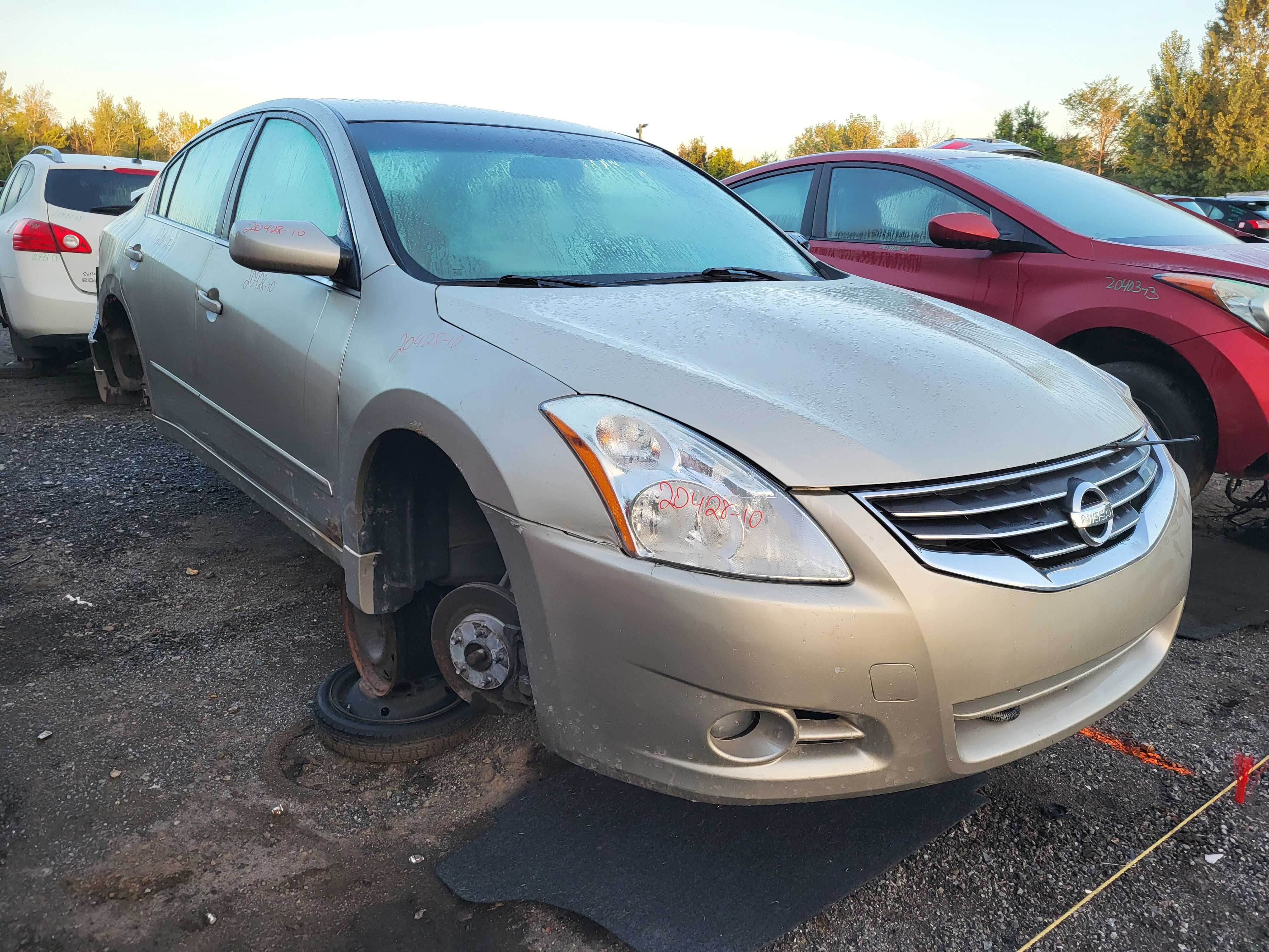NISSAN ALTIMA 2010
