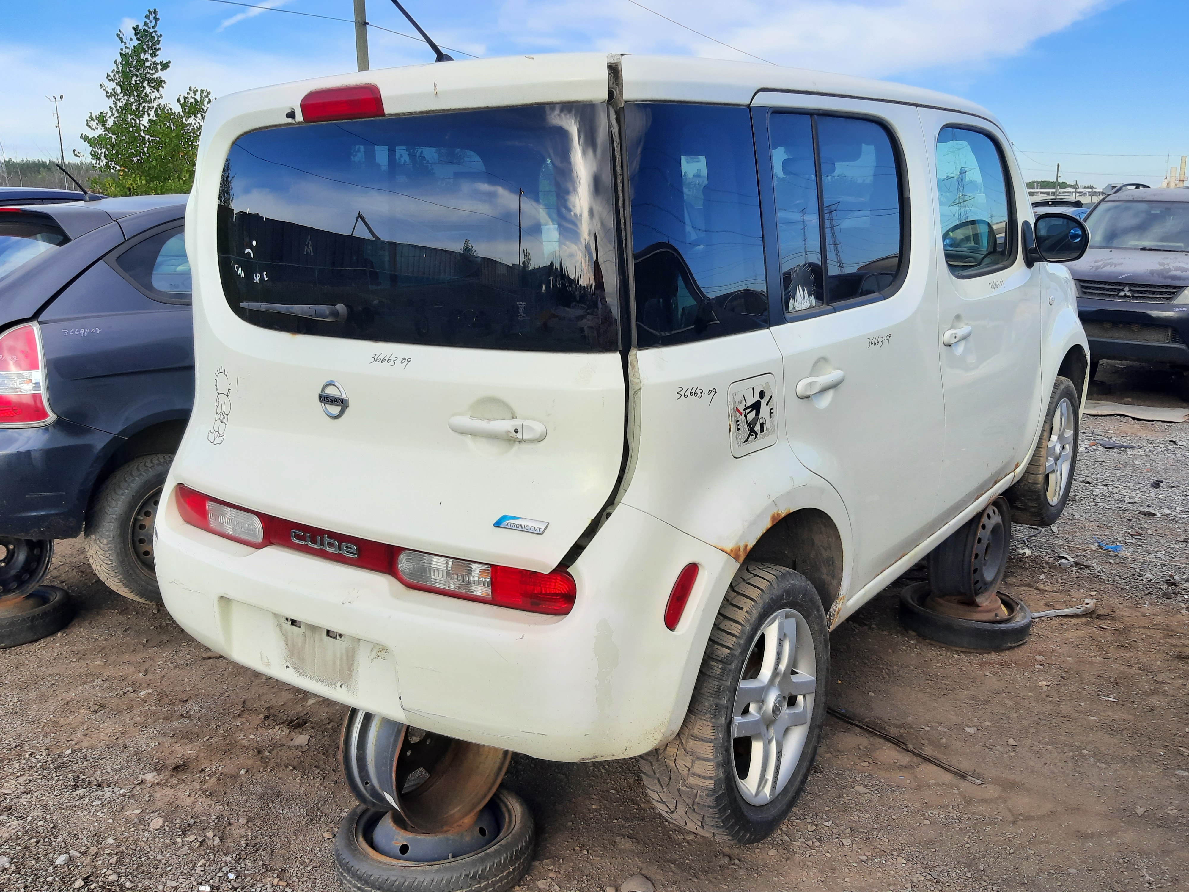NISSAN CUBE 2009