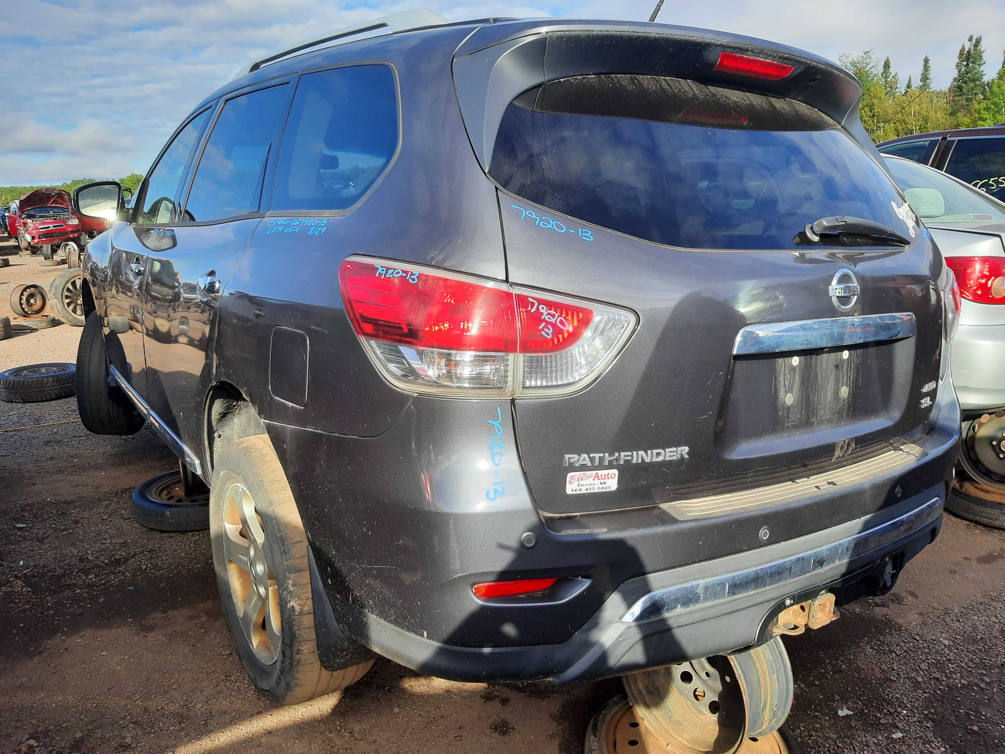 NISSAN PATHFINDER 2013